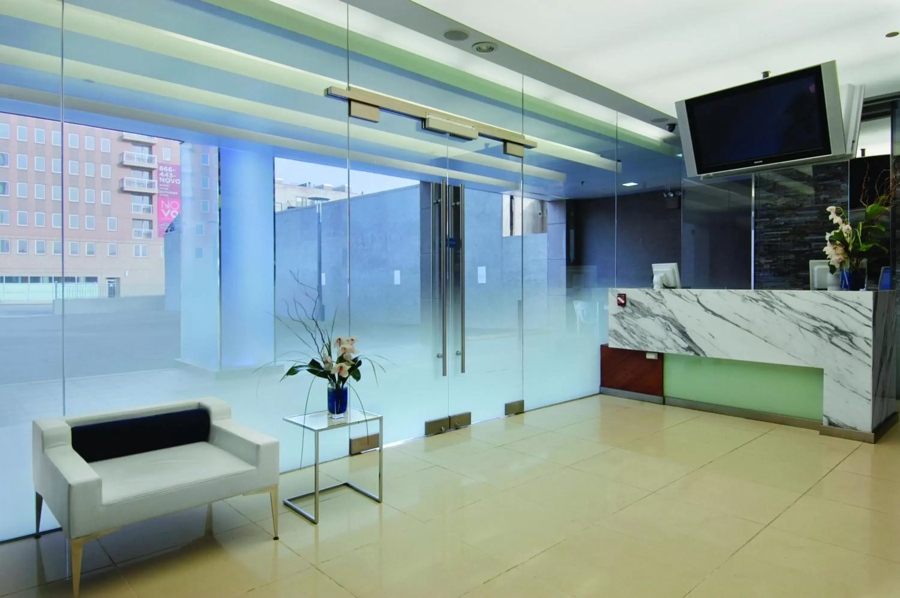 Lobby or reception in Hotel Le Bleu Lobby or reception in Hotel Le Bleu