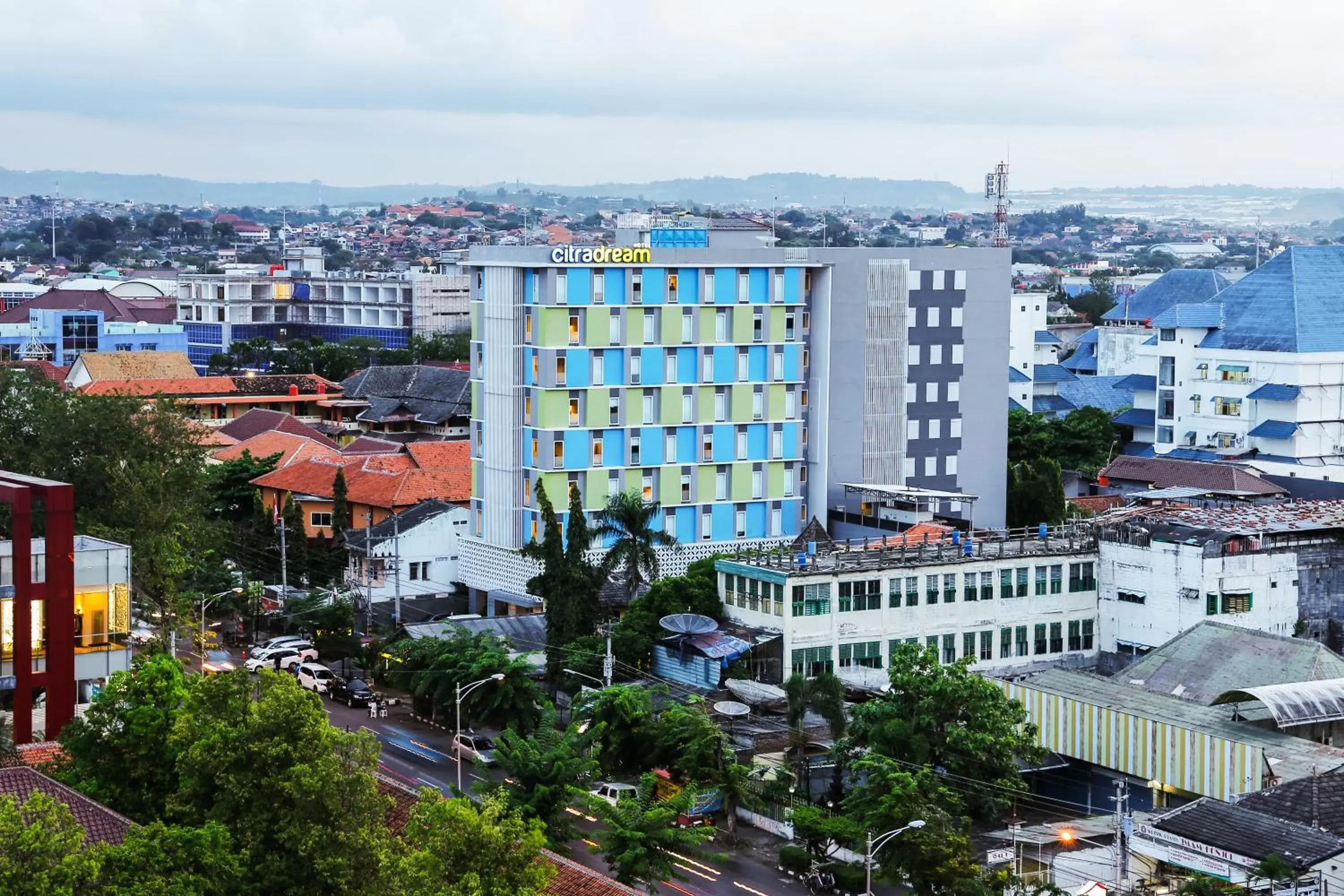Property building, Bird's-eye View in Hotel Citradream Semarang