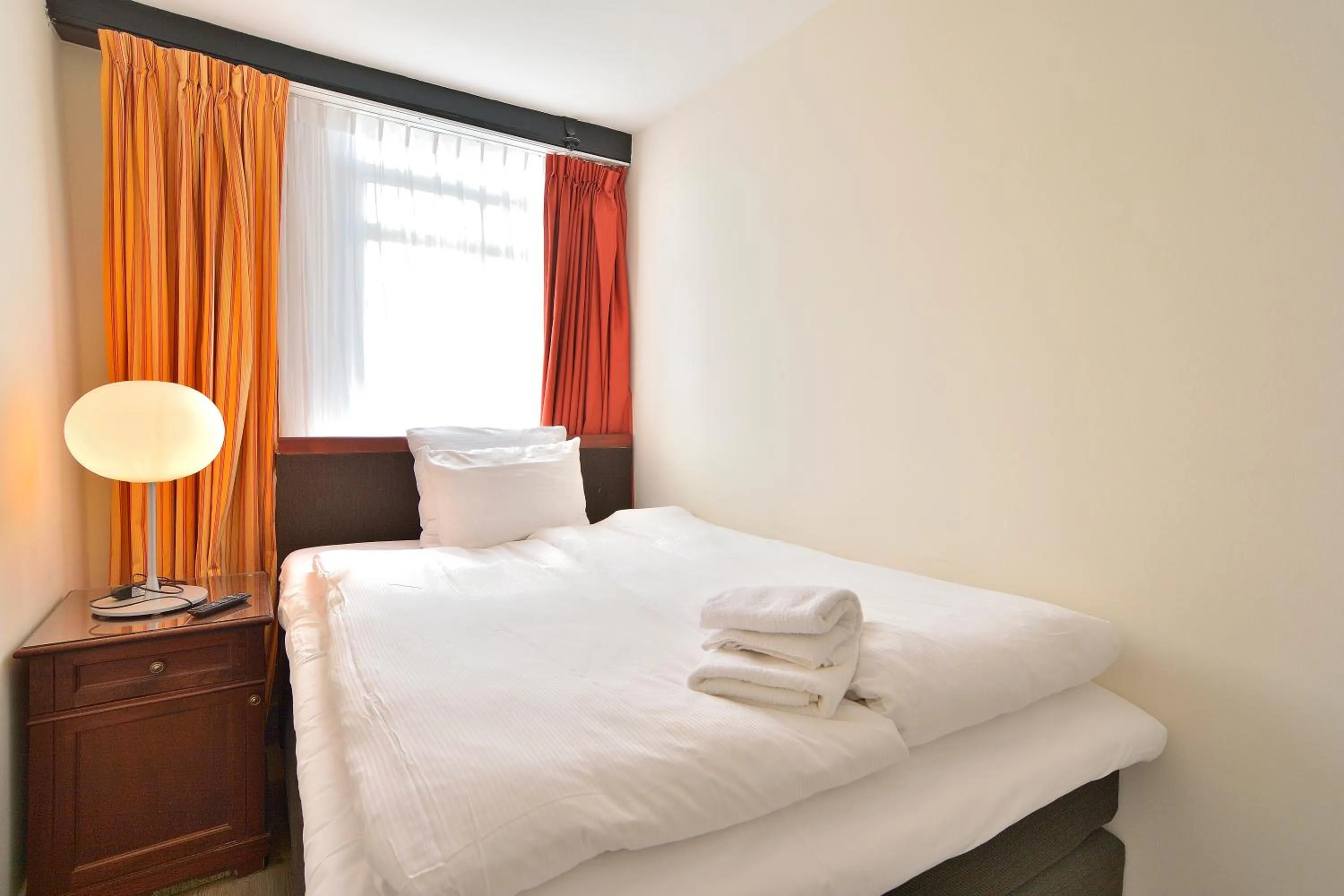 Bedroom, Bed in Hotel La Belle Vue