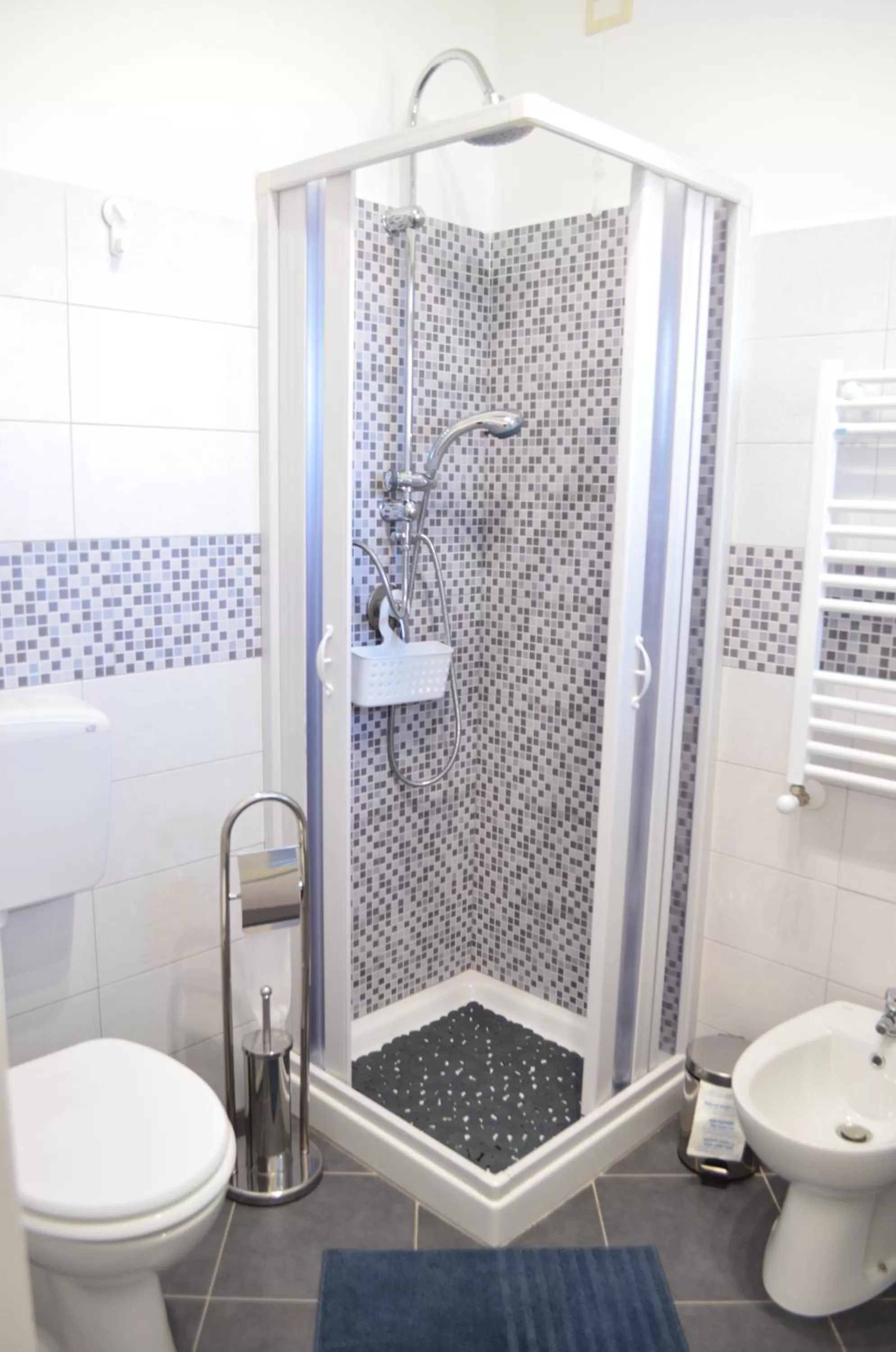 Bathroom in Villa longardi