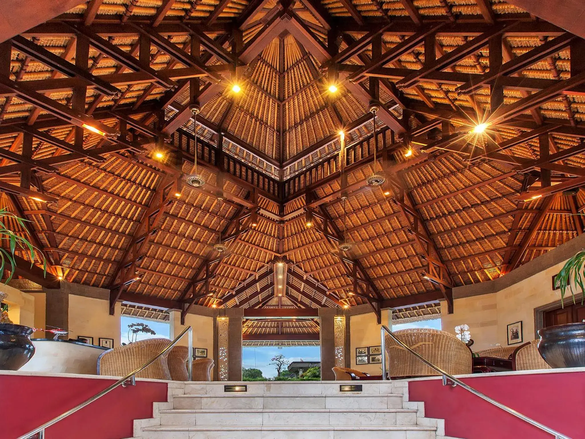 Lobby or reception, Lounge/Bar in Viceroy Bali