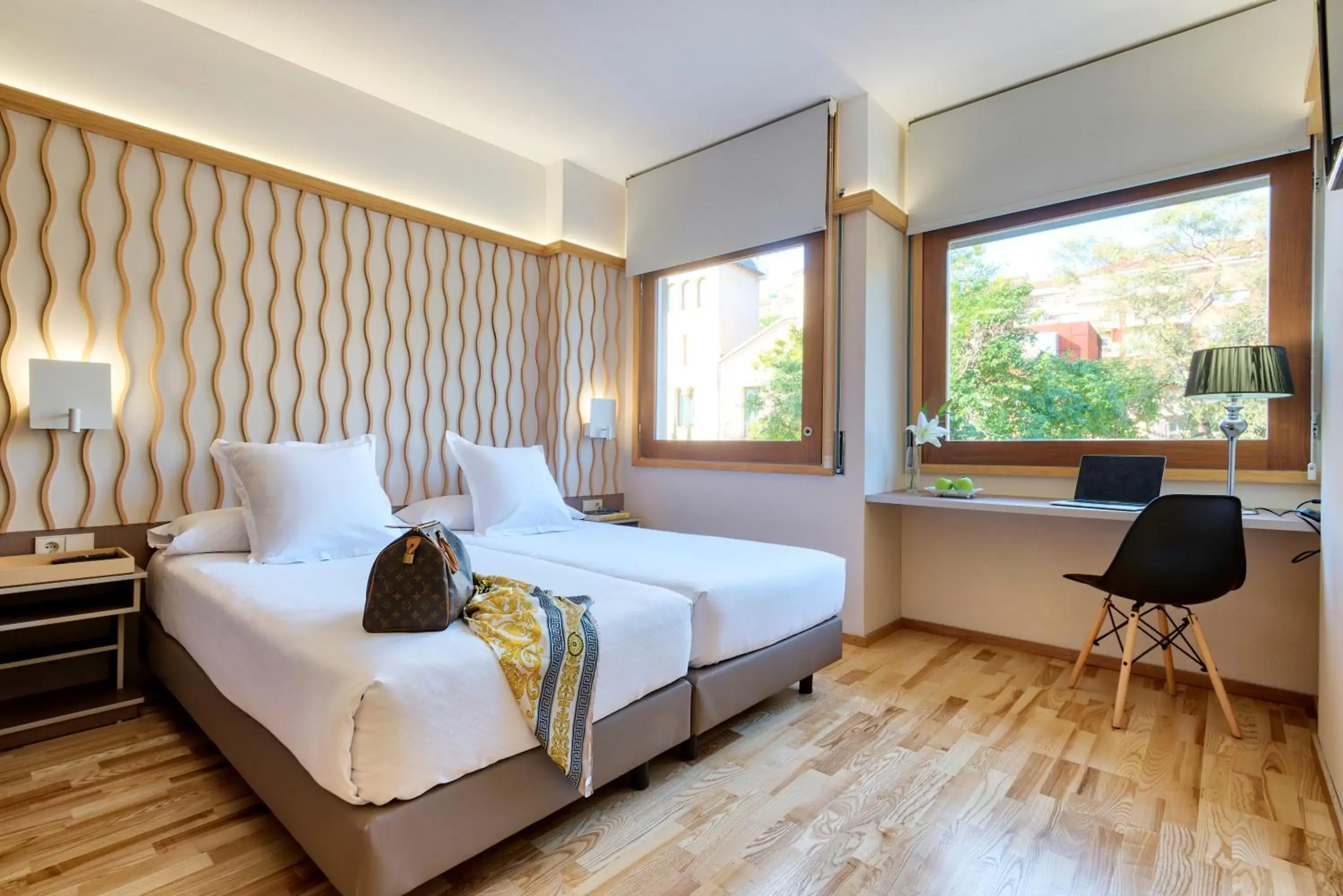 Bed in Aparthotel Bonanova