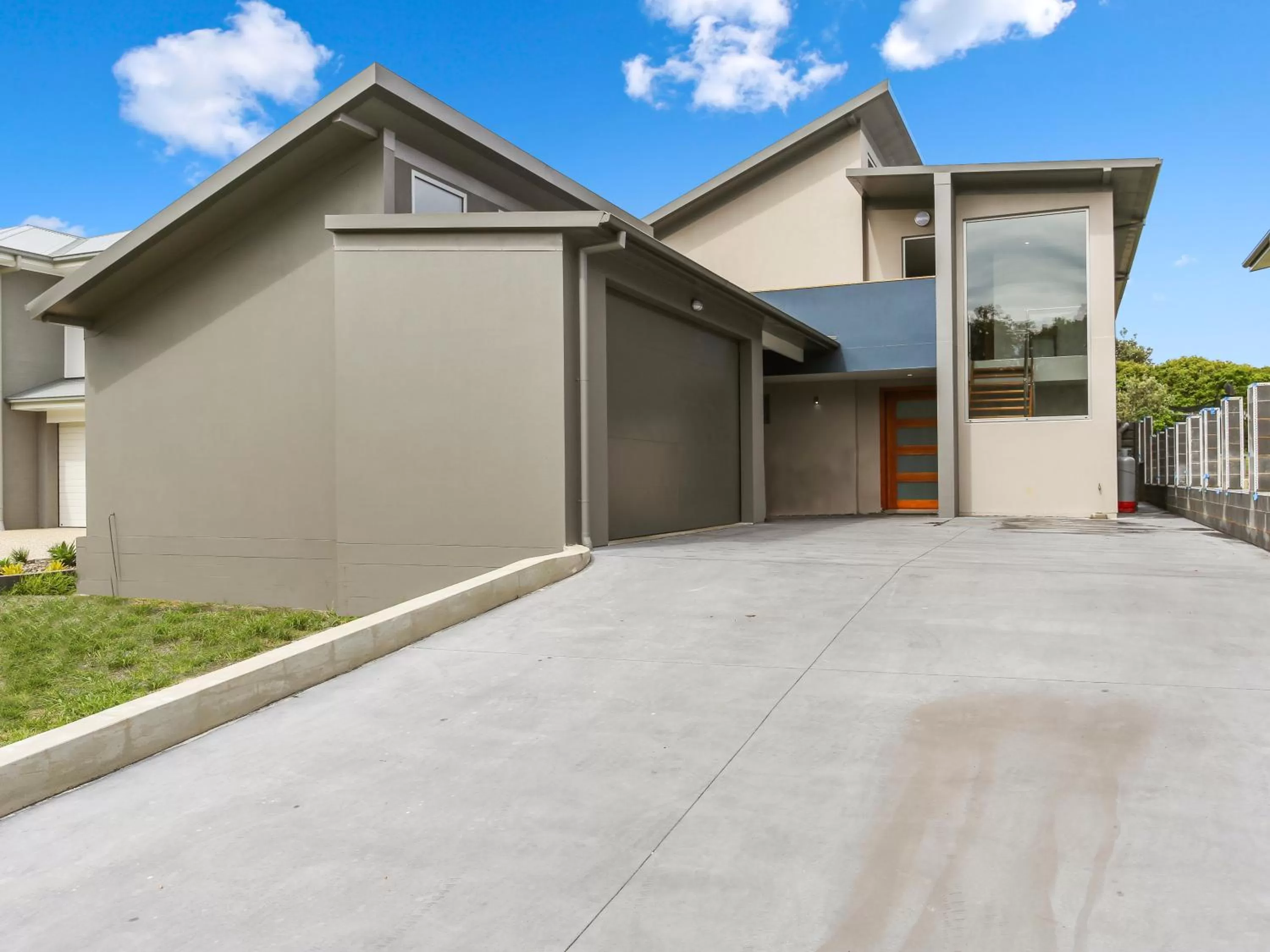 Facade/entrance in Sapphire Chambre B&B