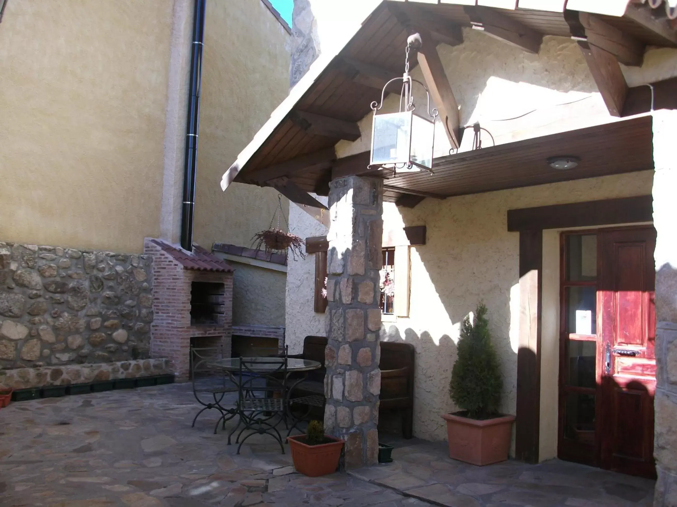 Facade/entrance in Posada el Campanario