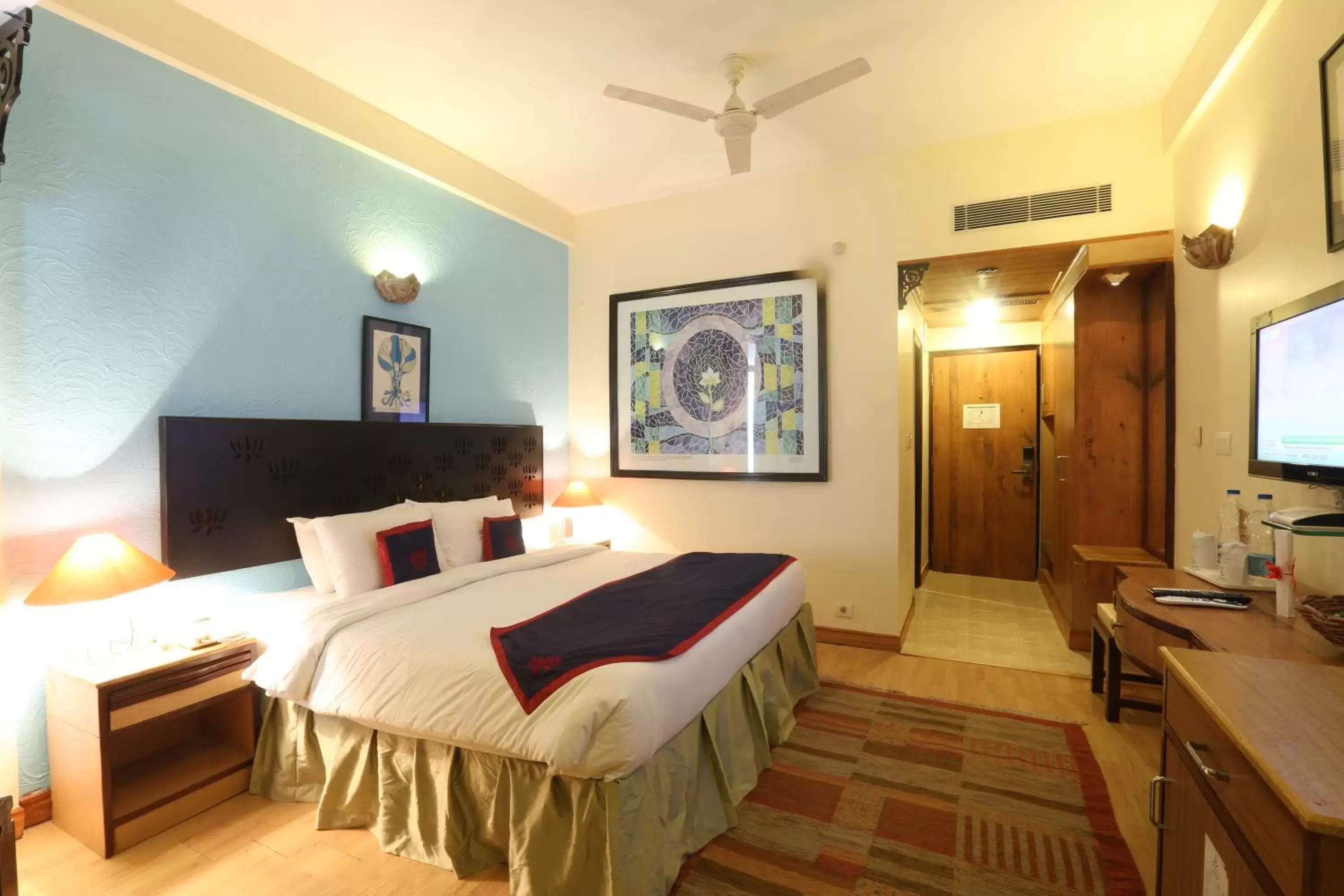 Photo of the whole room, Room Photo in GANGA KINARE- A Riverside Boutique Resort, Rishikesh