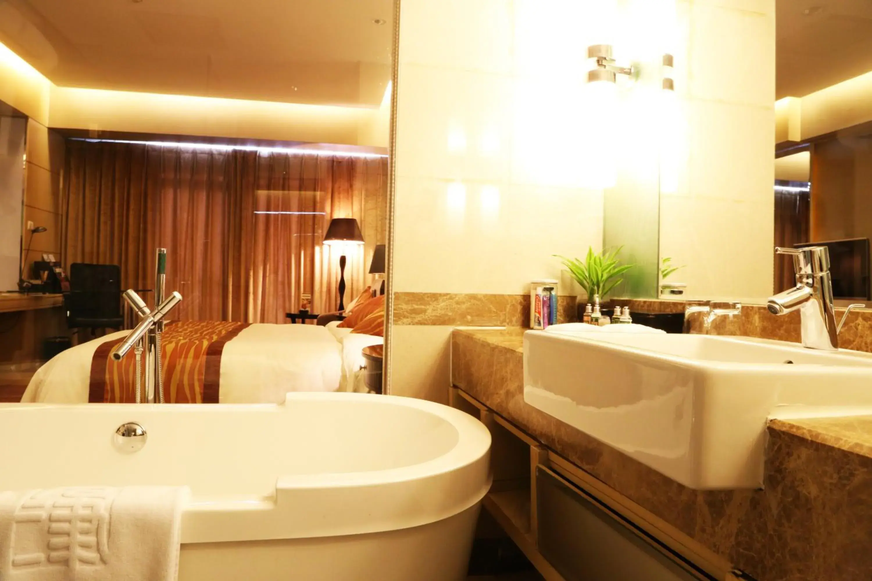 Bathroom in Wenjin Hotel, Beijing