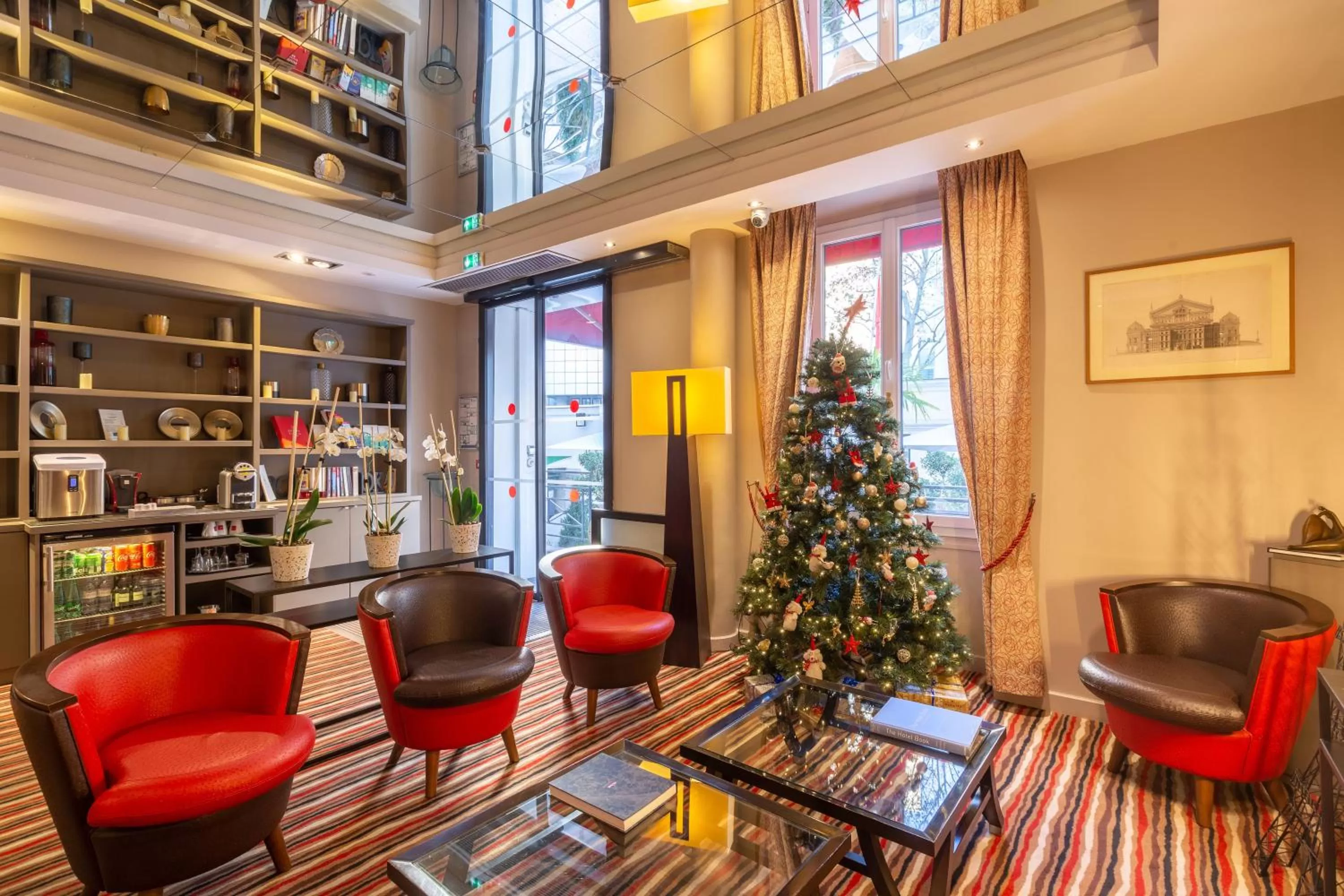 Living room in Hôtel Pavillon Bastille