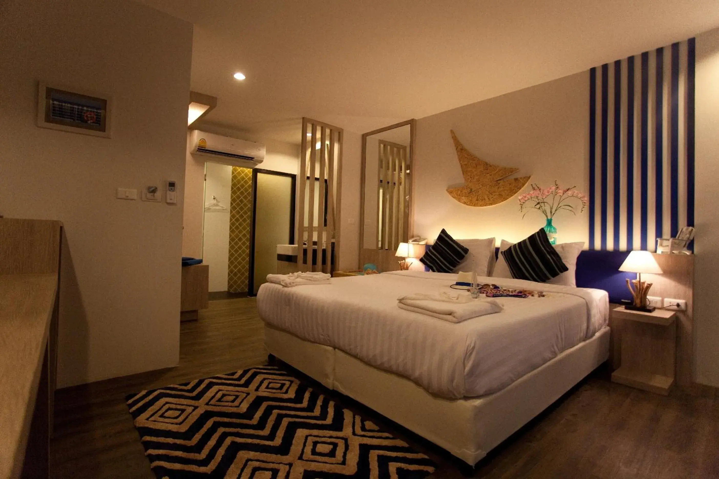 Bedroom, Bed in The Blue Pearl Kata Hotel Bedroom, Bed in The Blue Pearl Kata Hotel