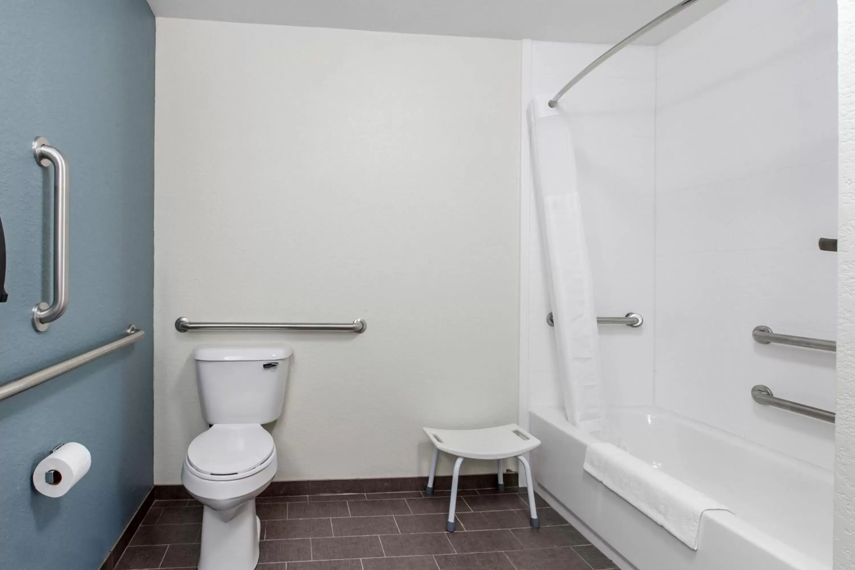 Queen Room with Two Queen Beds - Accessible/Non-Smoking in Sleep Inn & Suites Ankeny - Des Moines Queen Room with Two Queen Beds - Accessible/Non-Smoking in Sleep Inn & Suites Ankeny - Des Moines