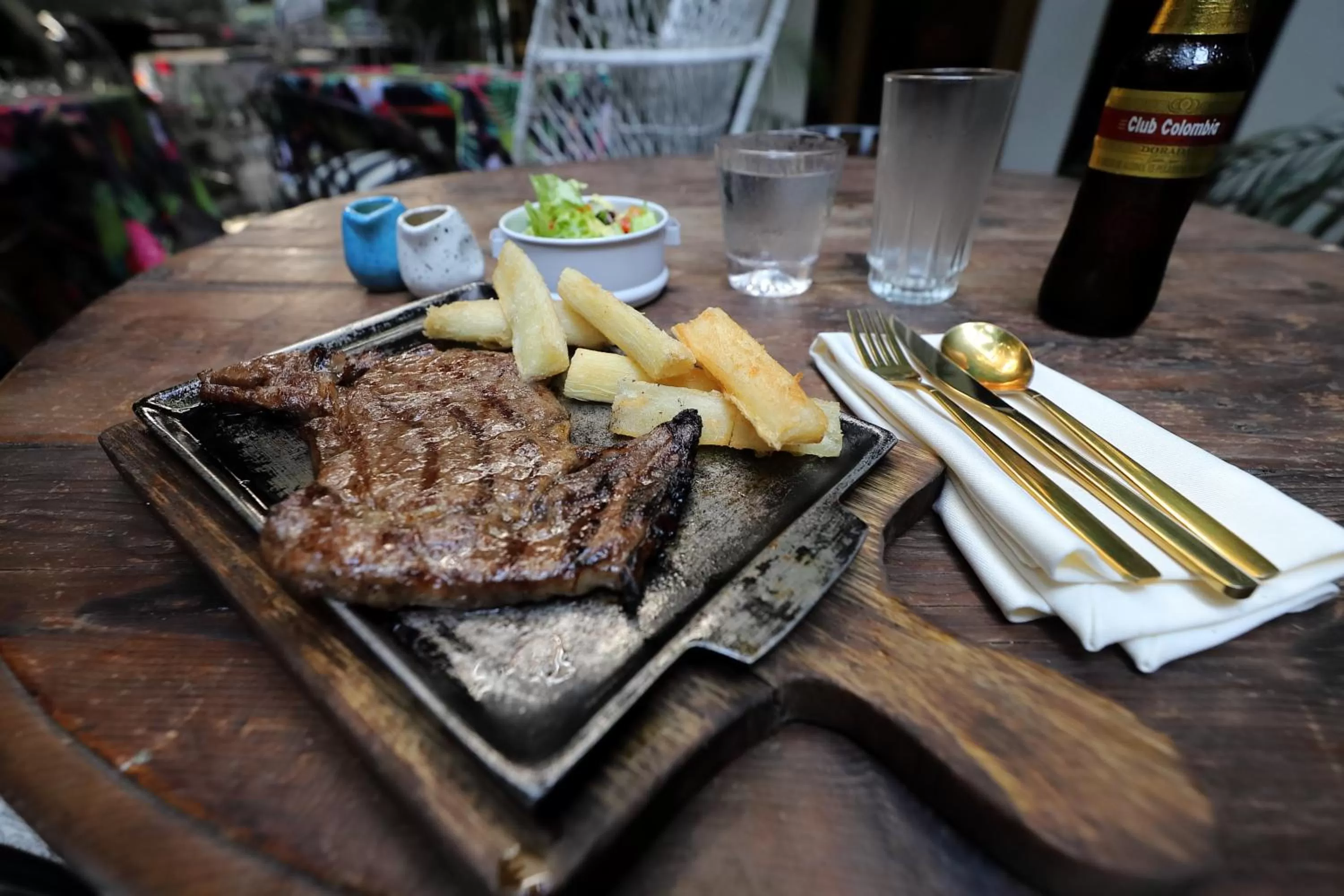 Restaurant/places to eat in Hotel Casa Lola Deluxe Gallery