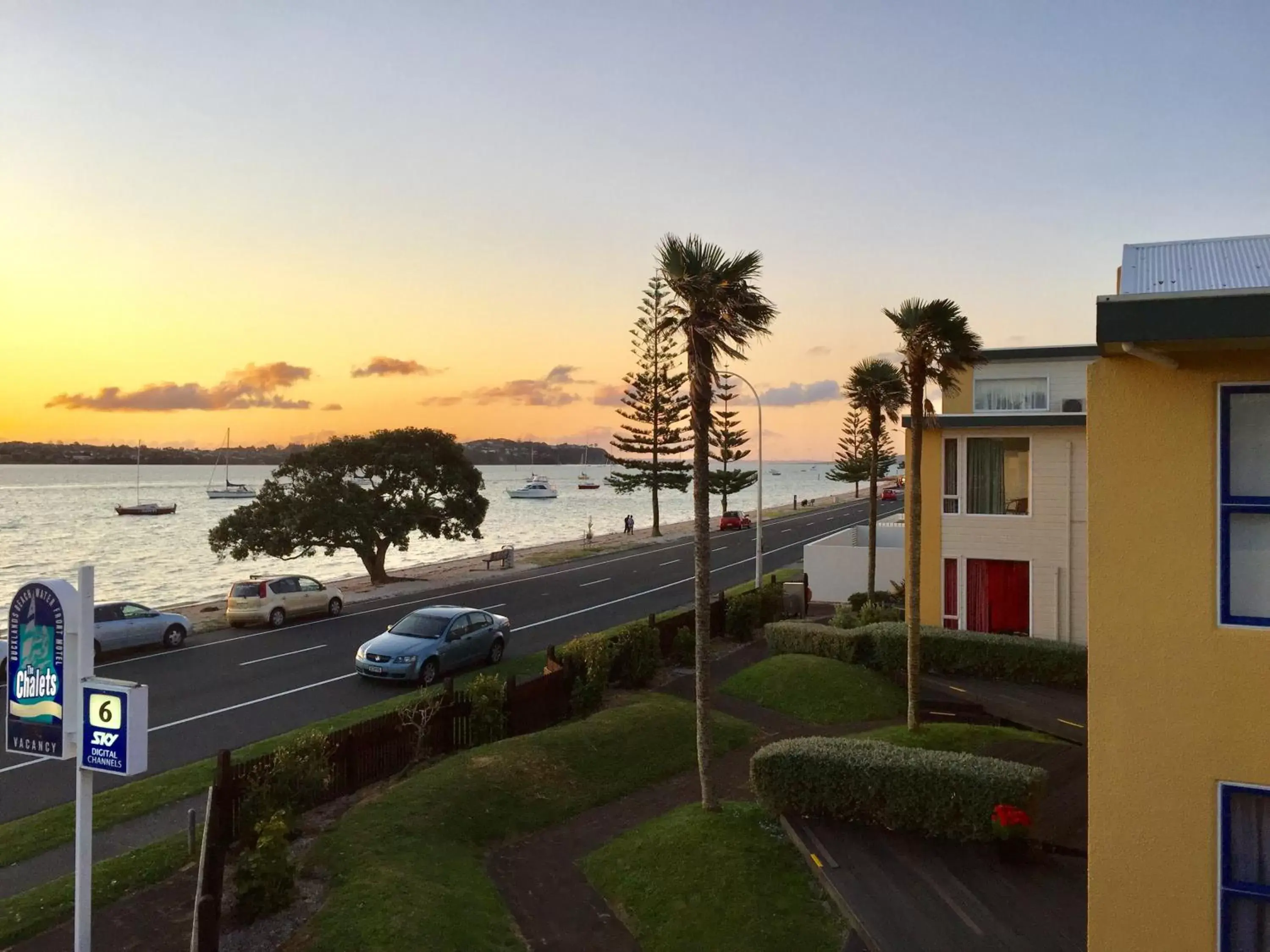 Sea view in Bucklands Beach Waterfront Motel