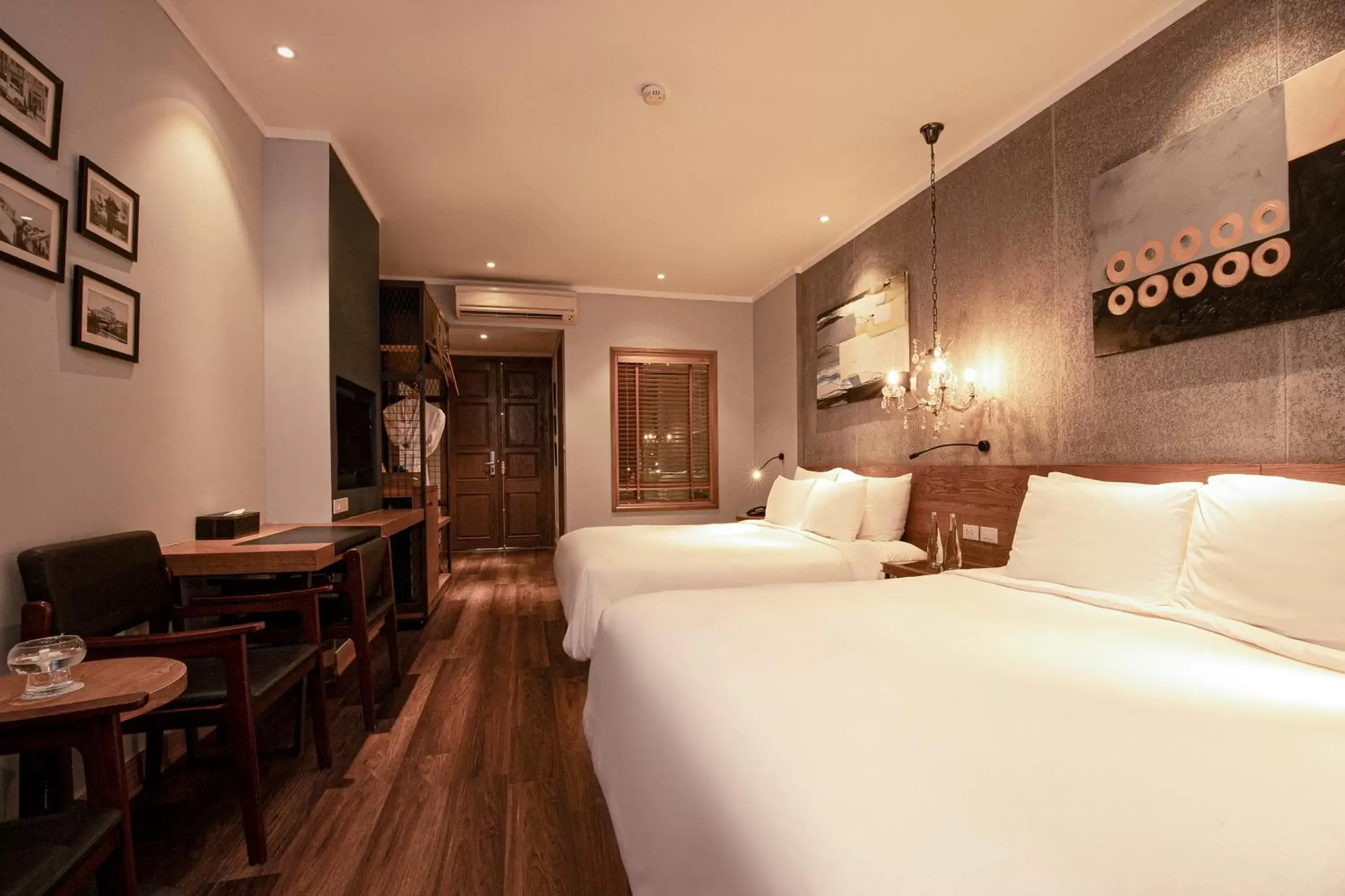 Bed in Bespoke Trendy Hotel Hanoi - Formerly Hanoi La Siesta Trendy