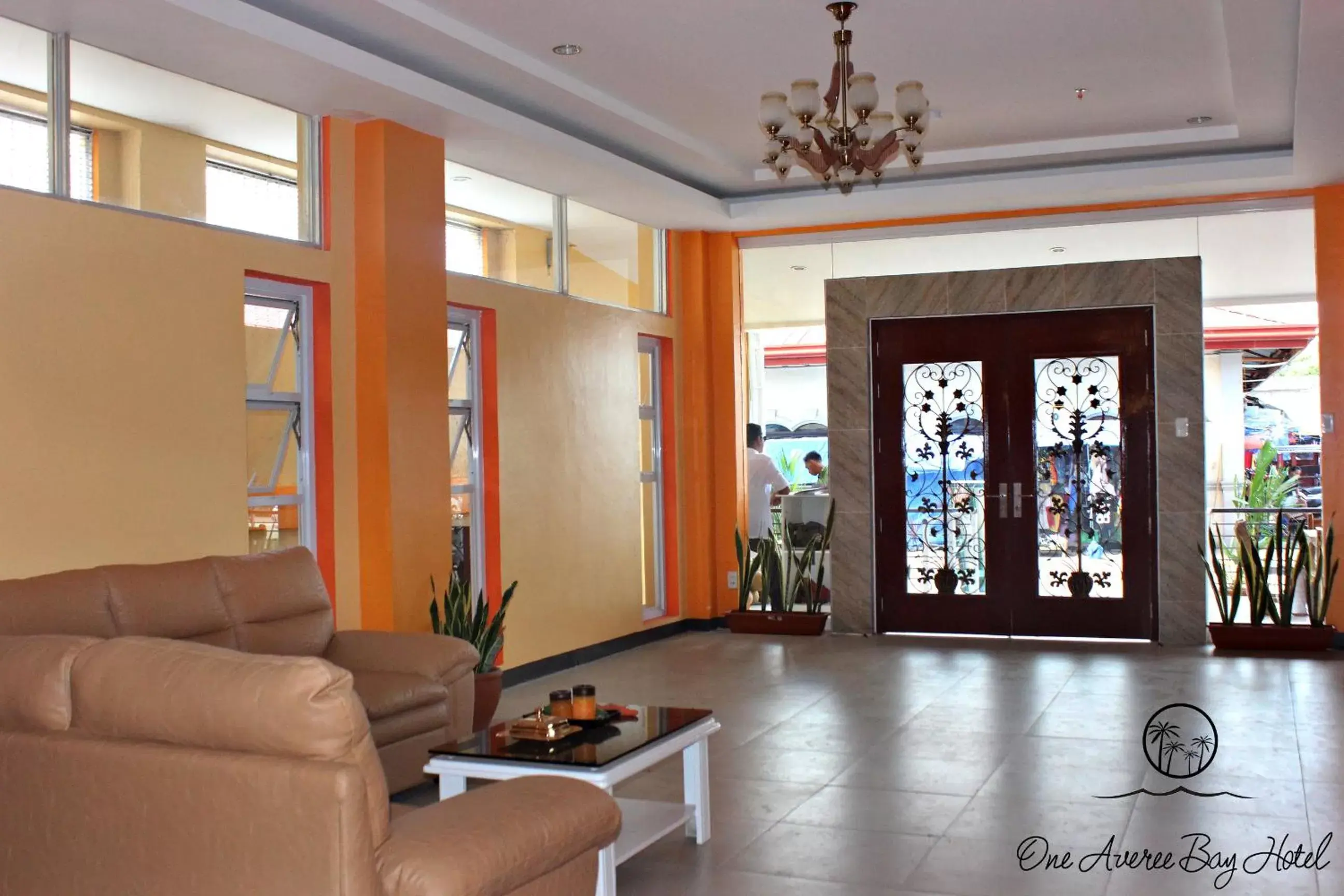 Lobby or reception, Lounge/Bar in One Averee Bay Hotel