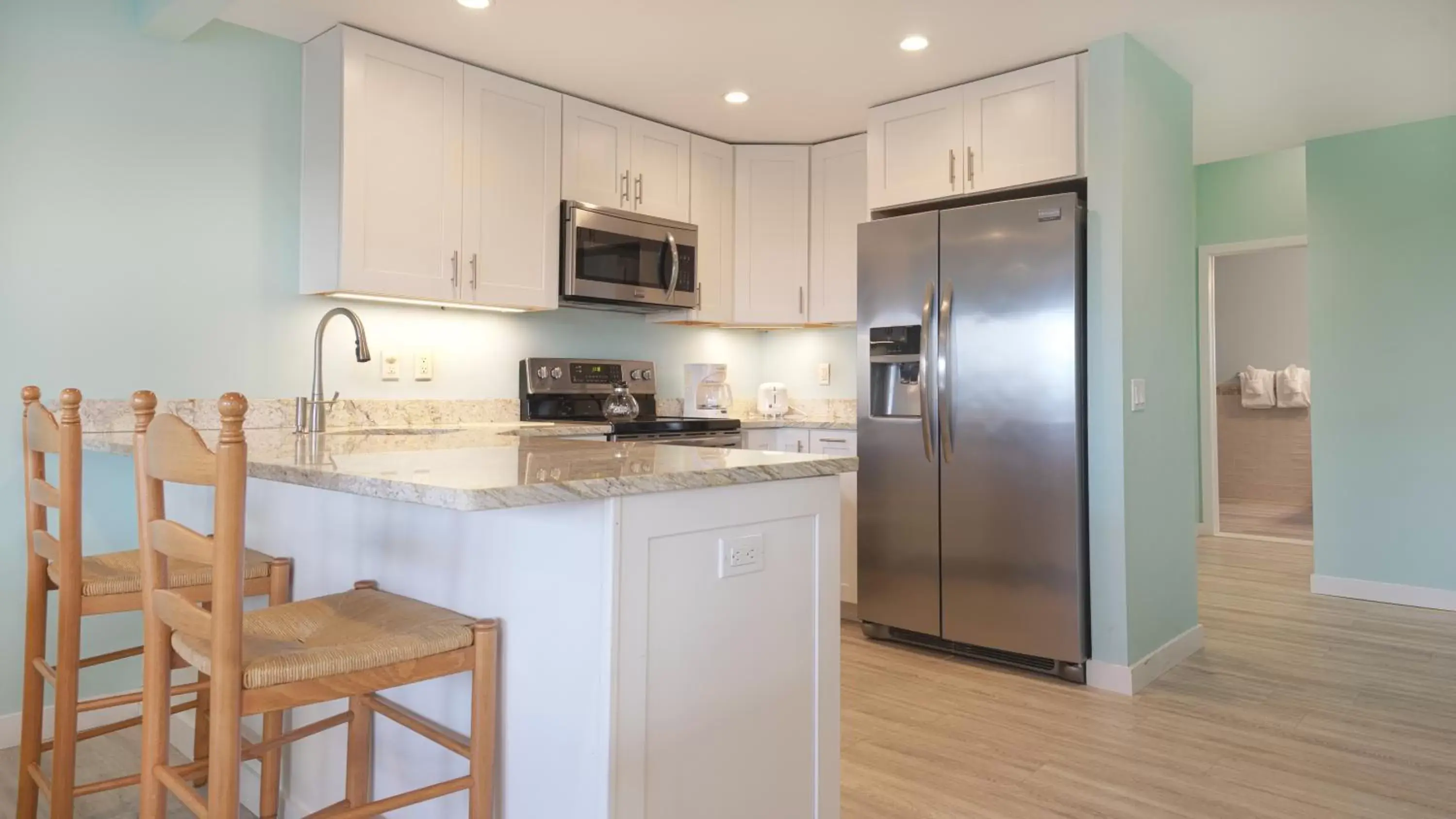 Kitchen/Kitchenette in Sea Crest