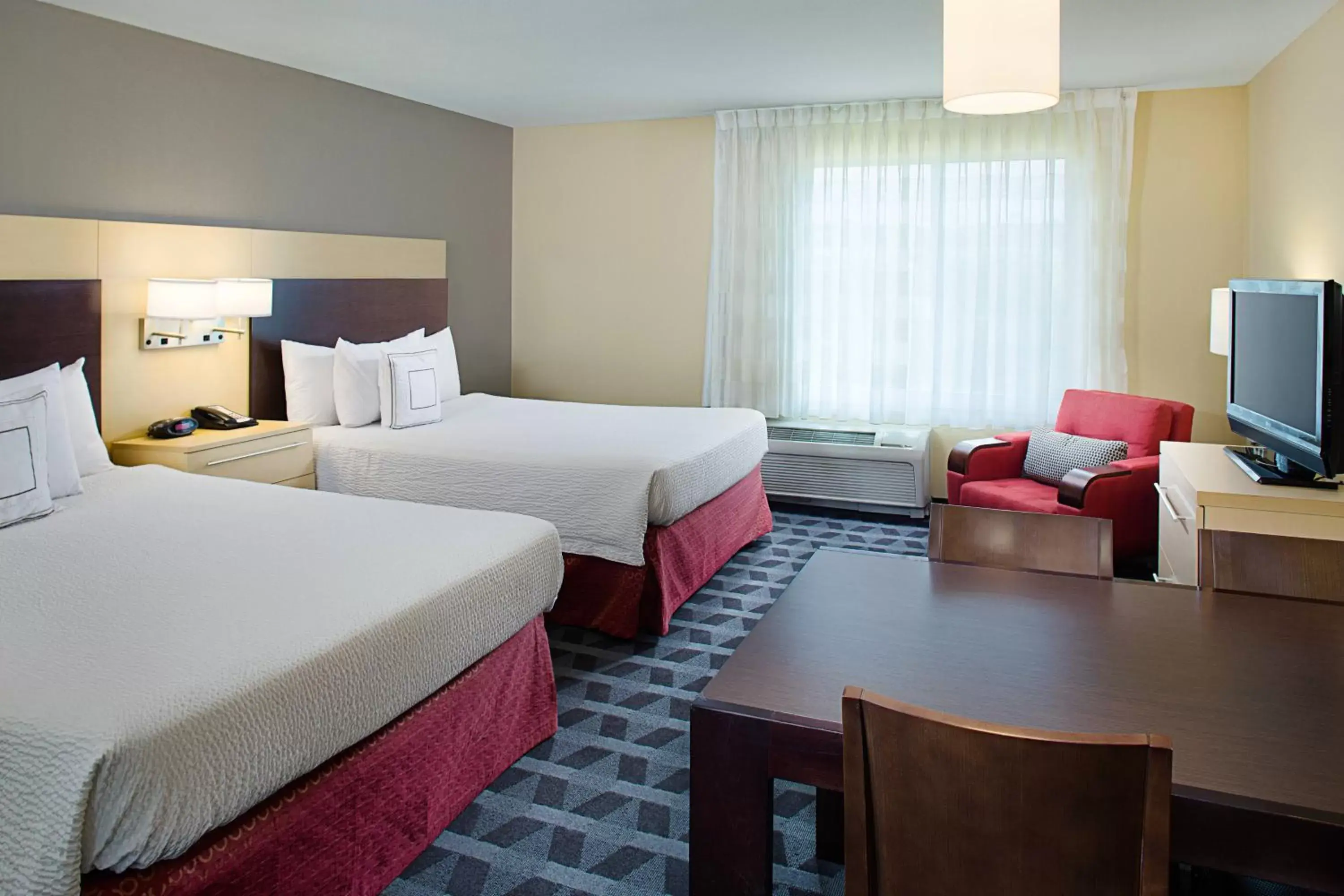Bedroom in TownePlace Suites by Marriott Fayetteville N / Springdale