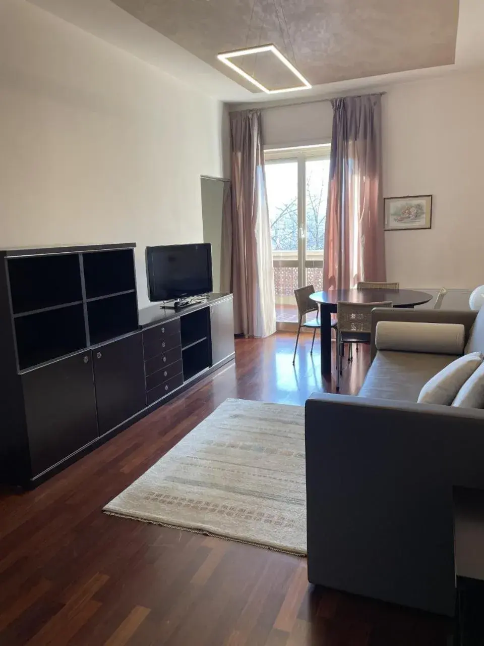 Living room, TV/Entertainment Center in Residence Hotel Torino Uno