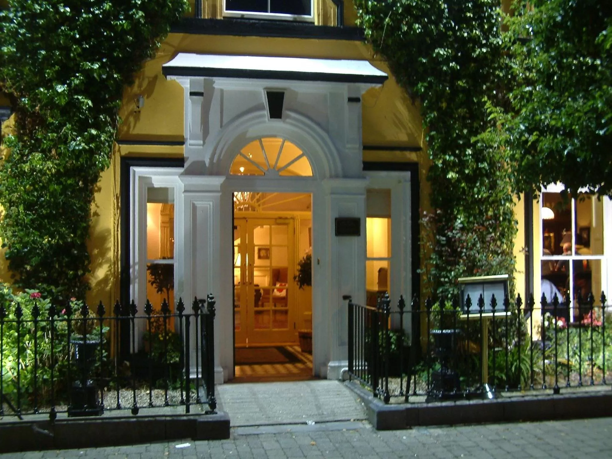 Facade/entrance in The Listowel Arms Hotel