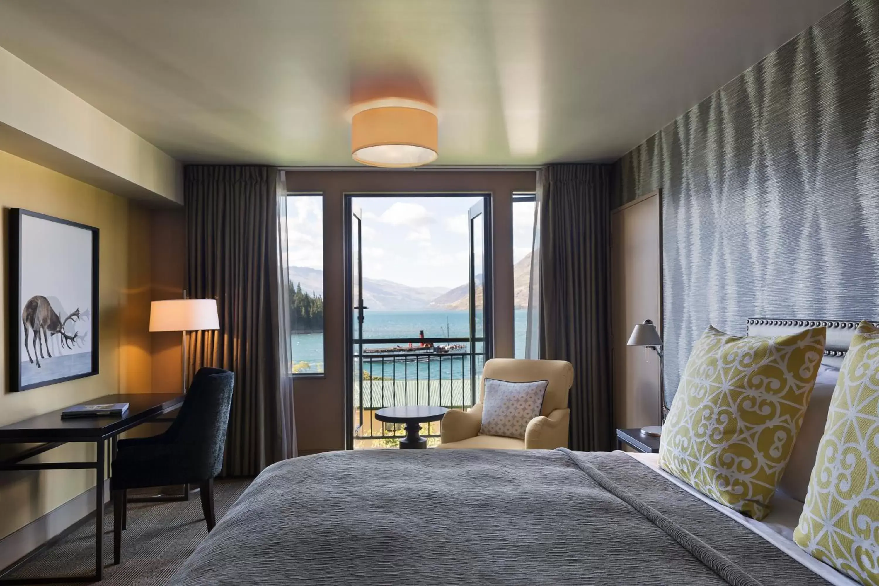 St Moritz King Room with Balcony and Lake View in Hotel St Moritz Queenstown - MGallery by Sofitel