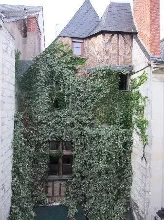 View (from property/room), Property Building in Hôtel L'Adresse