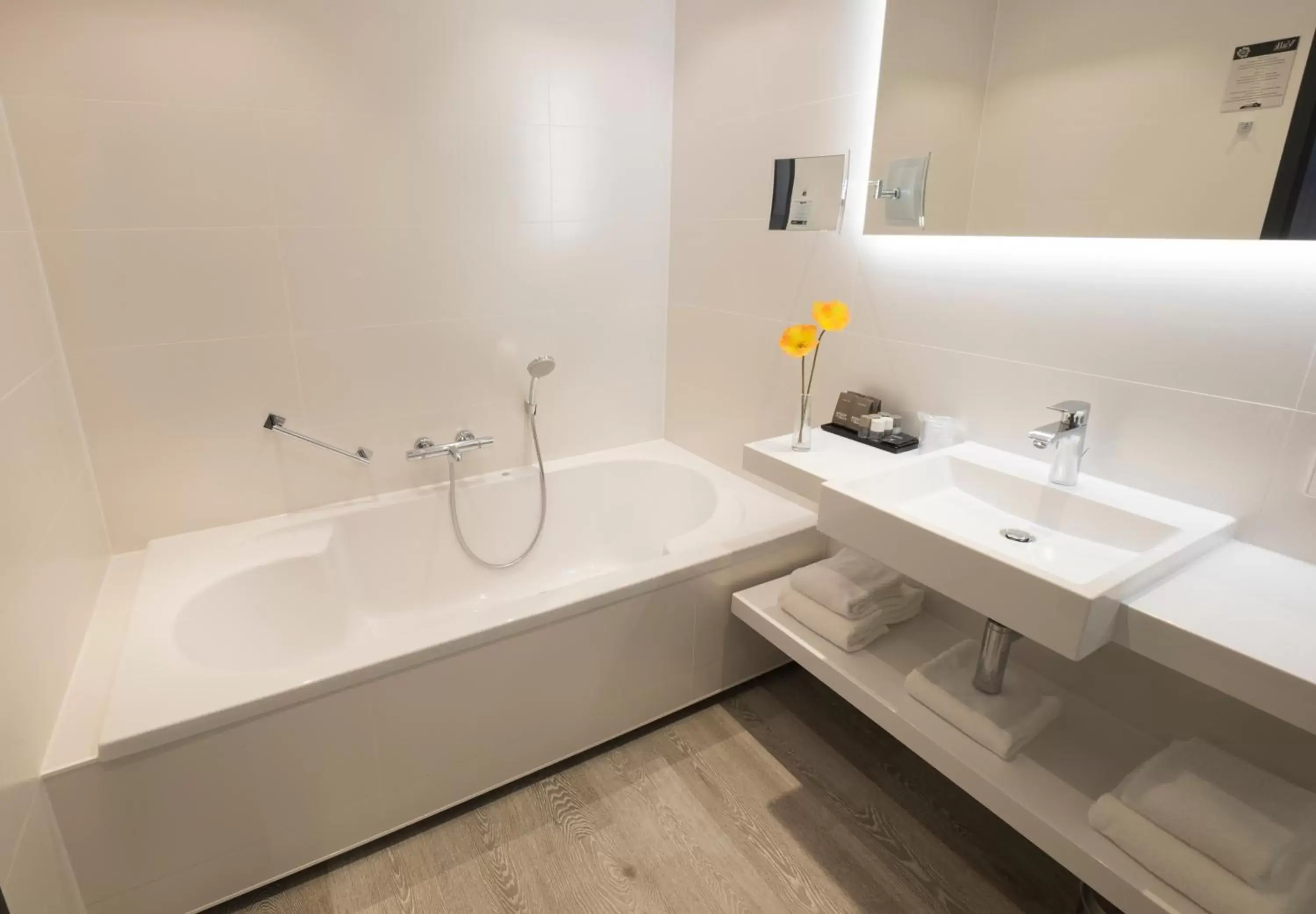 Bathroom in Van der Valk Hotel Utrecht