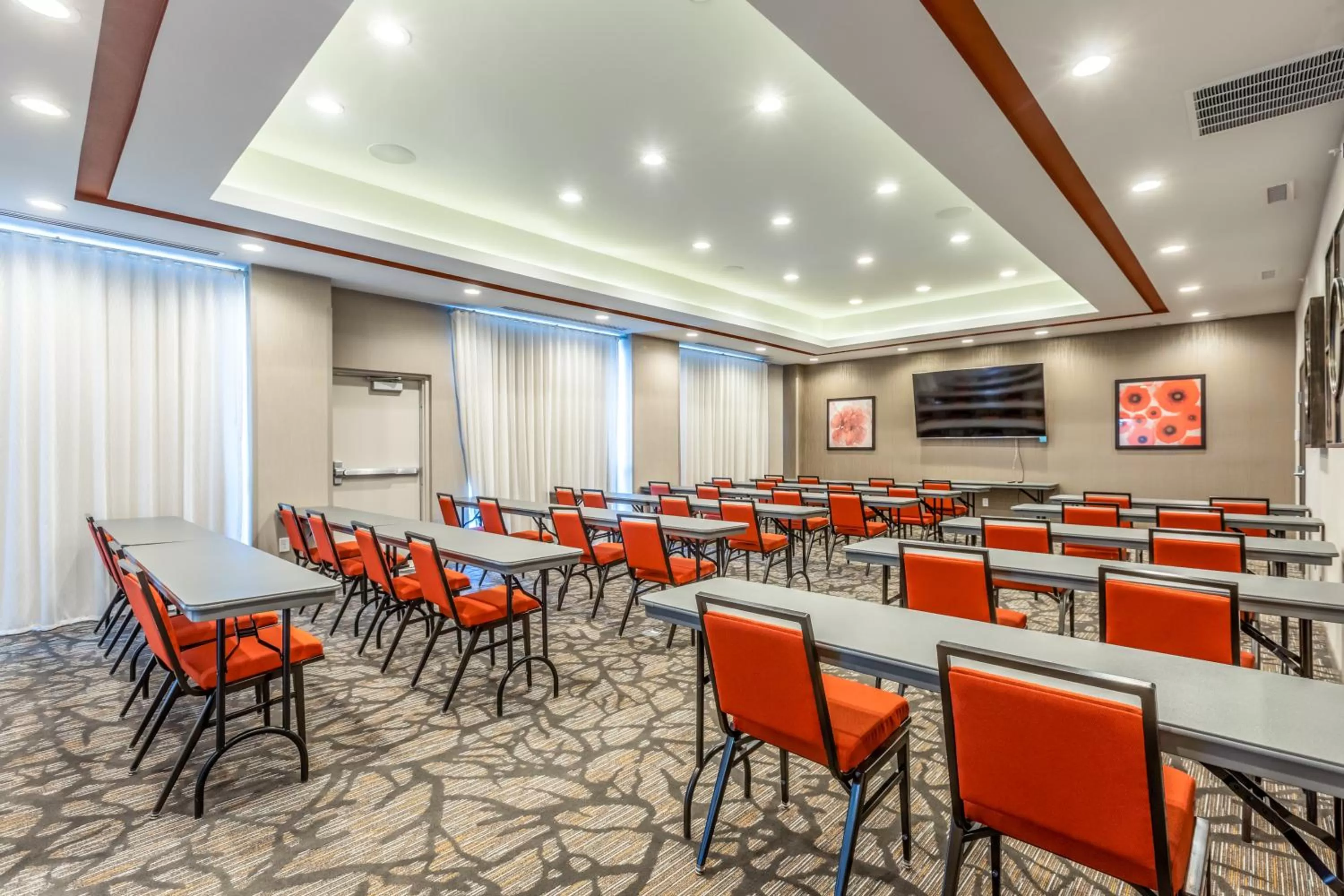 Business facilities in Hawthorn Extended Stay by Wyndham Loveland