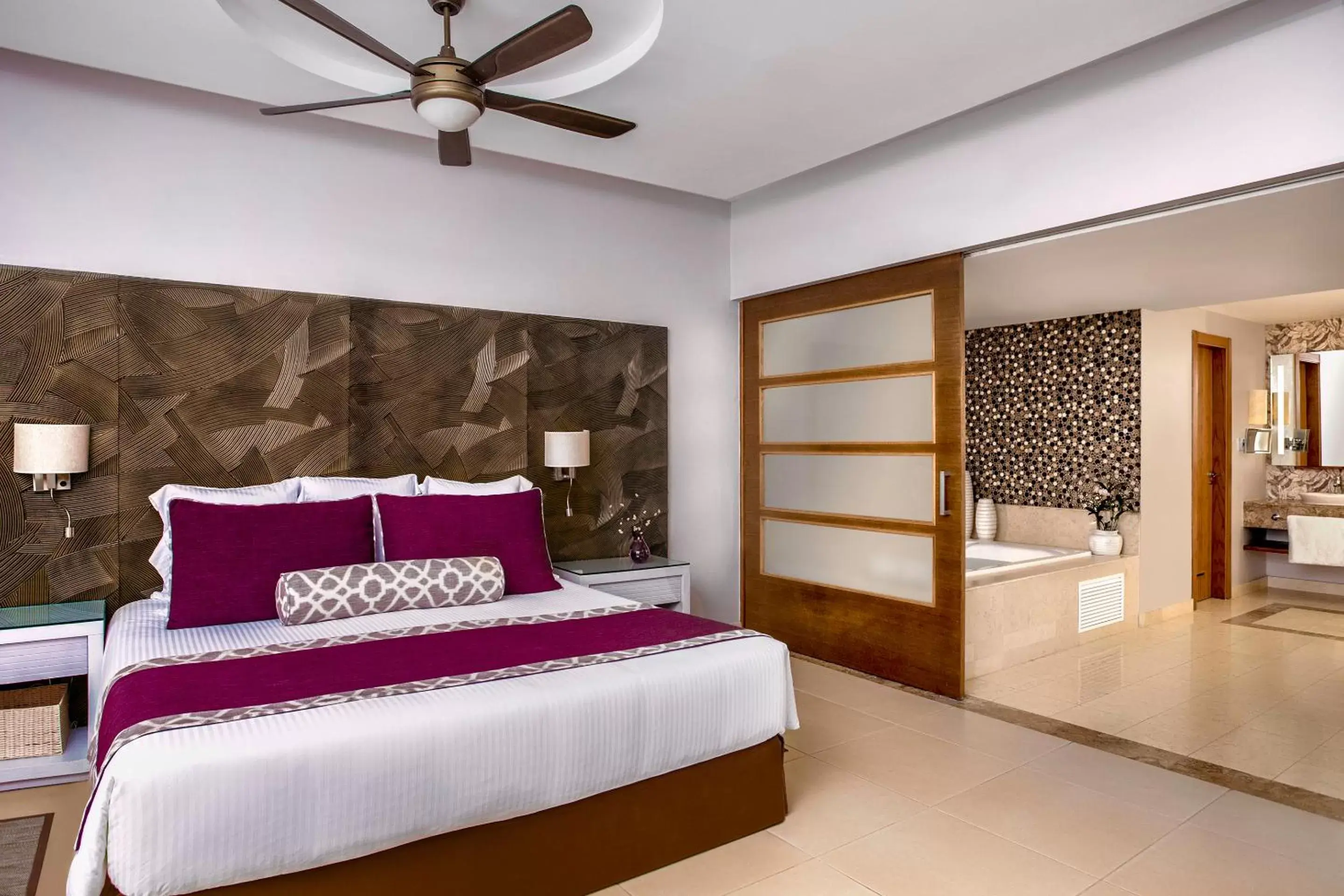 Photo of the whole room in Dreams Royal Beach Punta Cana