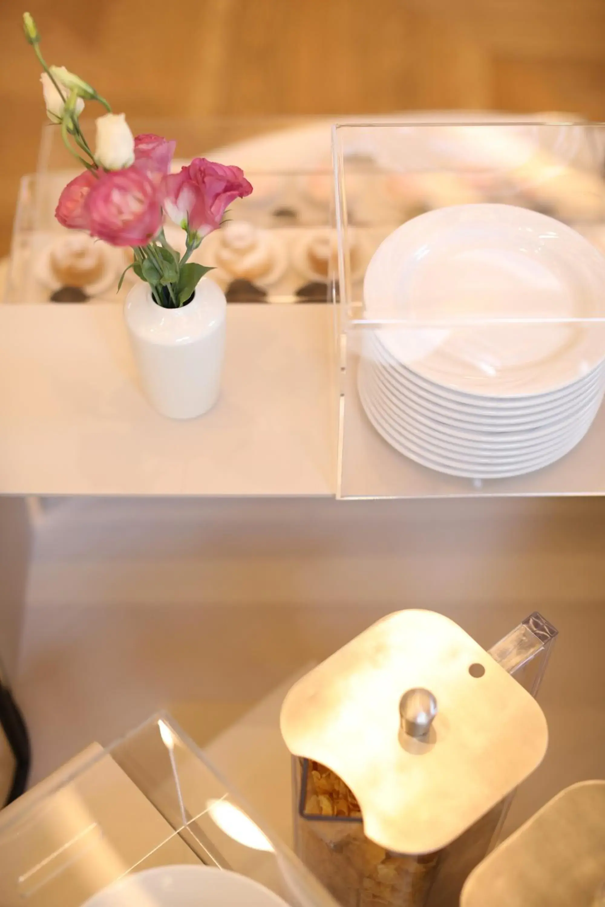 Breakfast in Grand Hotel Yerevan - Small Luxury Hotels of the World Breakfast in Grand Hotel Yerevan - Small Luxury Hotels of the World