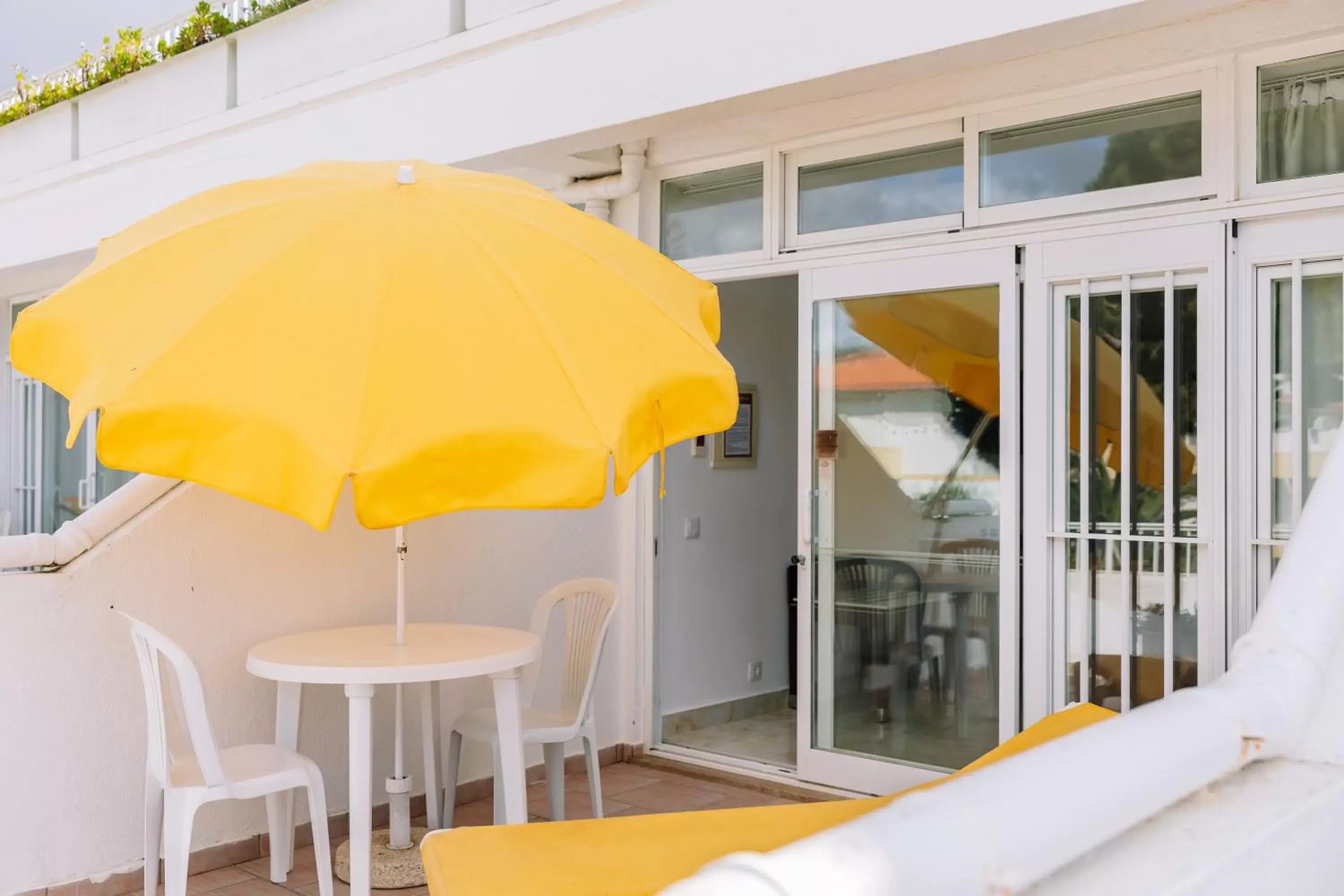 Balcony/Terrace in Muthu Clube Praia da Oura