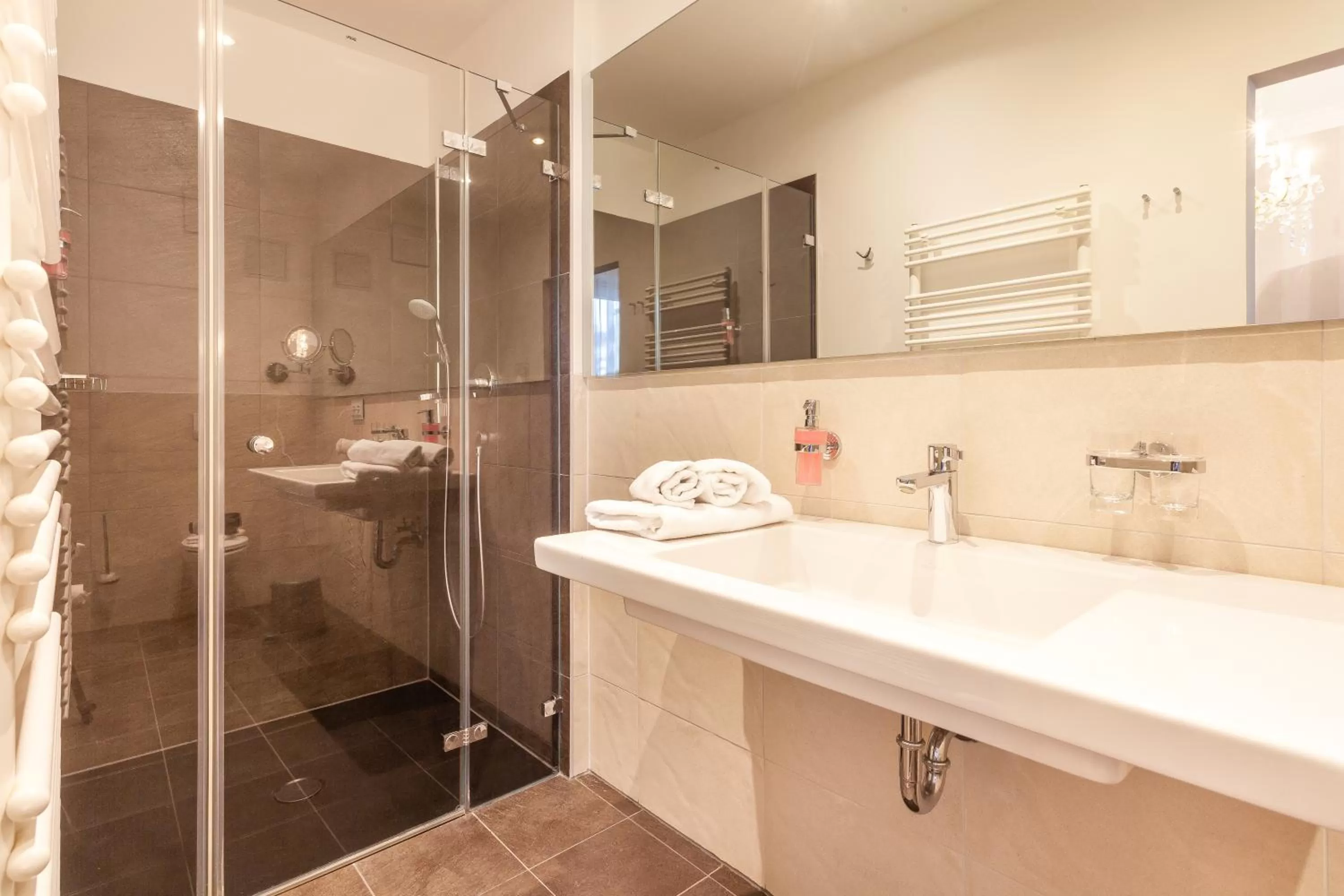 Bathroom in Hotel Vier Jahreszeiten Binz