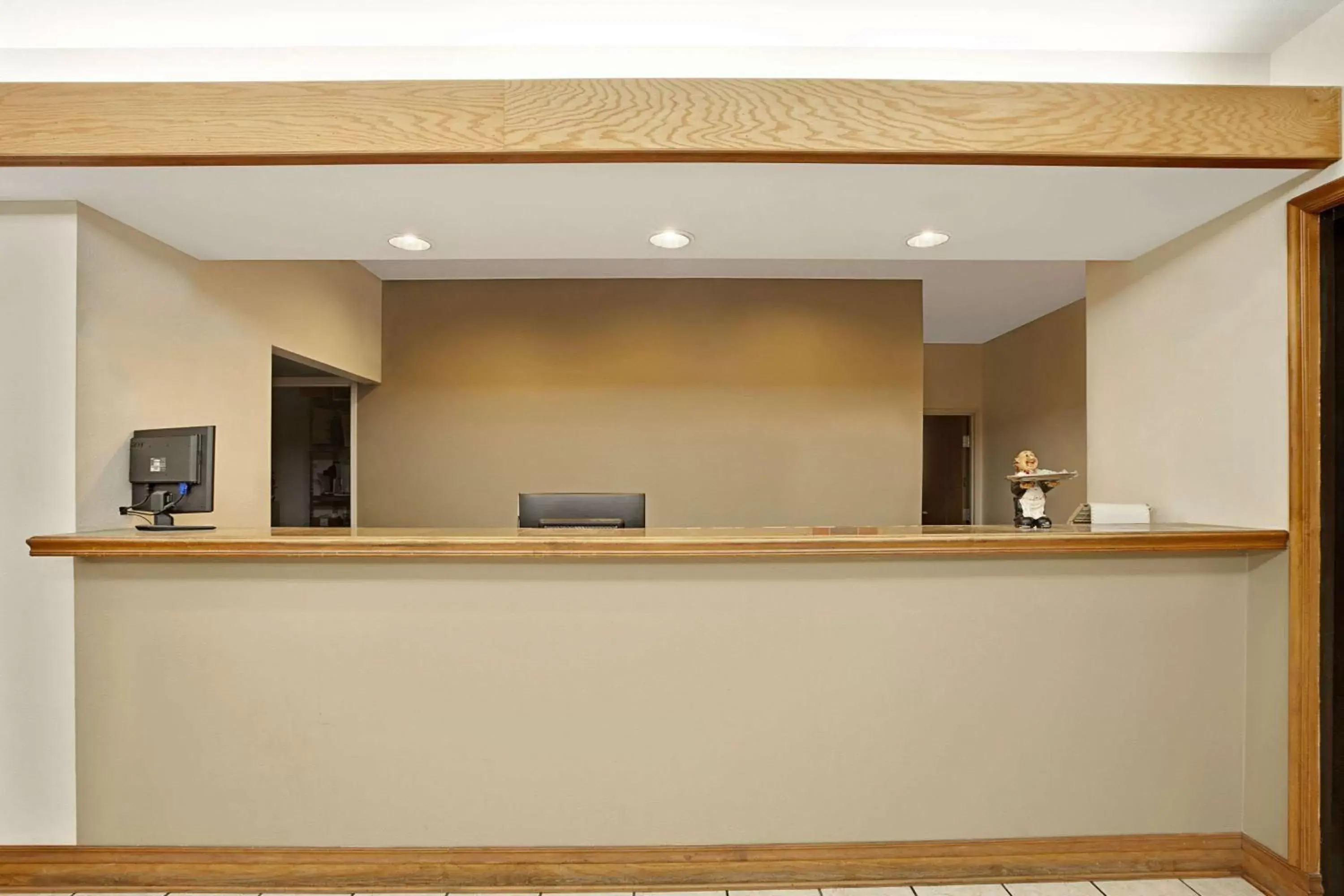 Lobby or reception, Lobby/Reception in Super 8 by Wyndham Hampshire IL