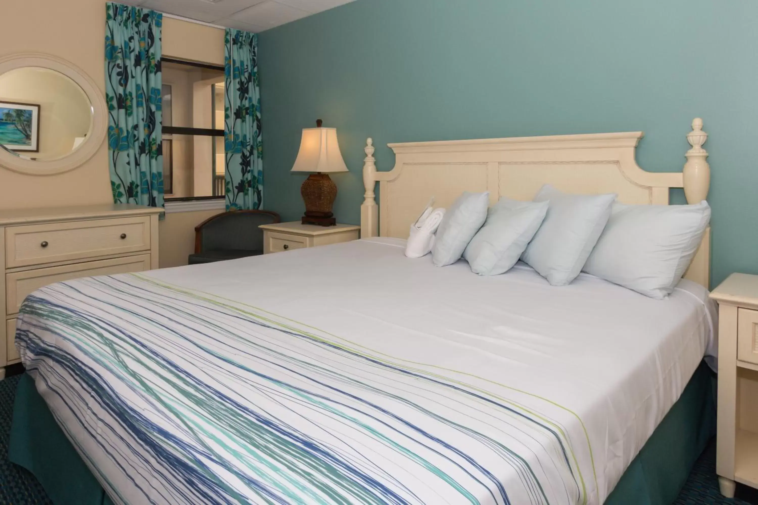 Bed in Peppertree by the Sea by Capital Vacations