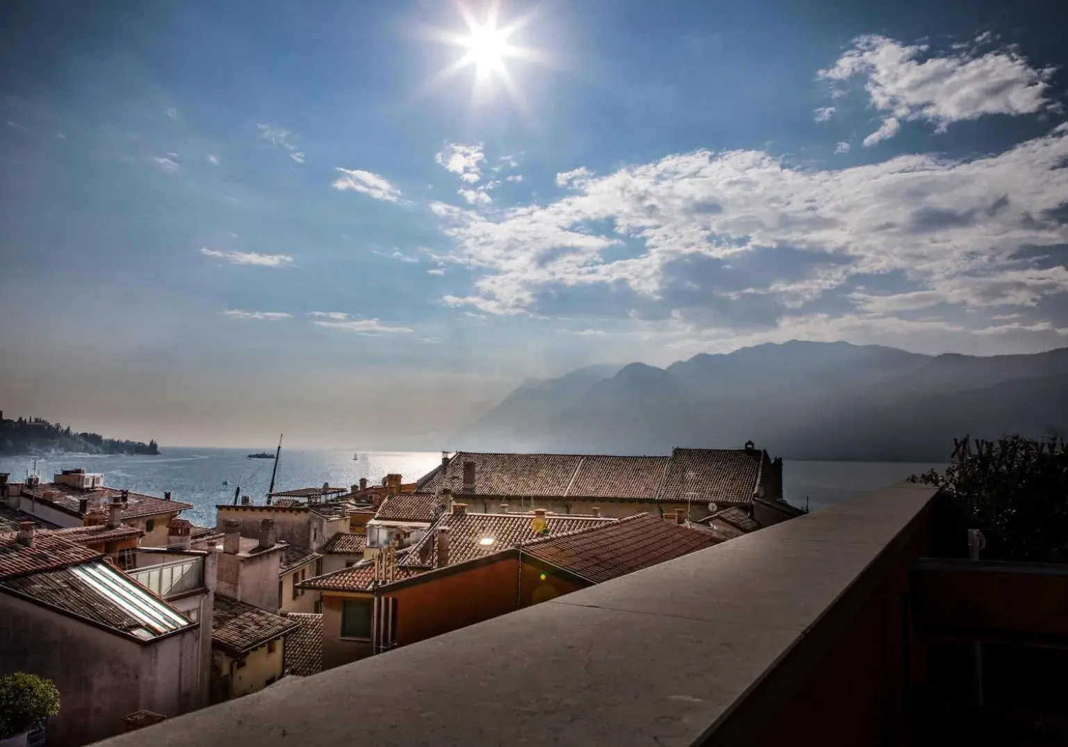 Hotel Lago Di Garda