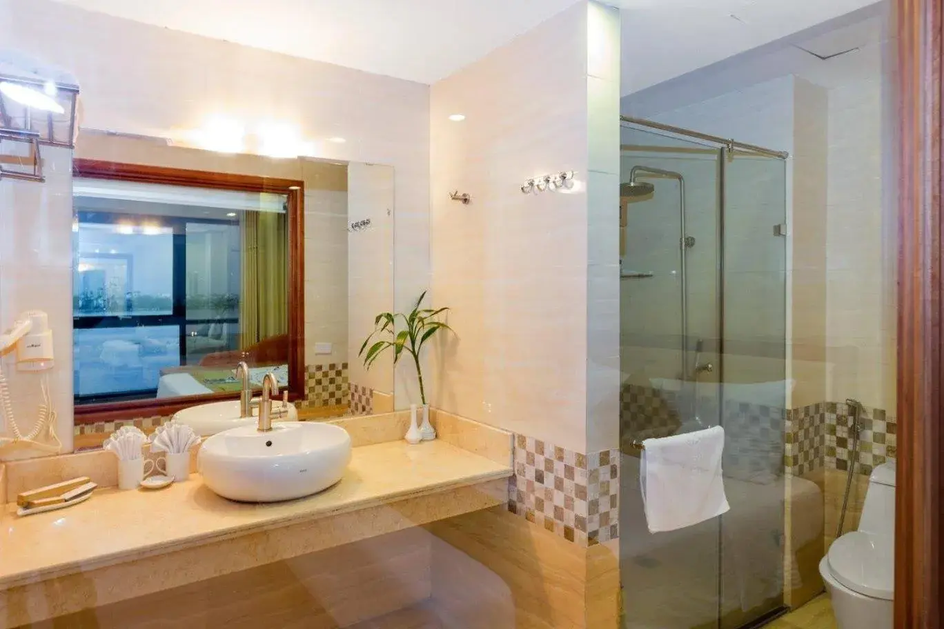 Bathroom in Sunset Westlake Hanoi Hotel