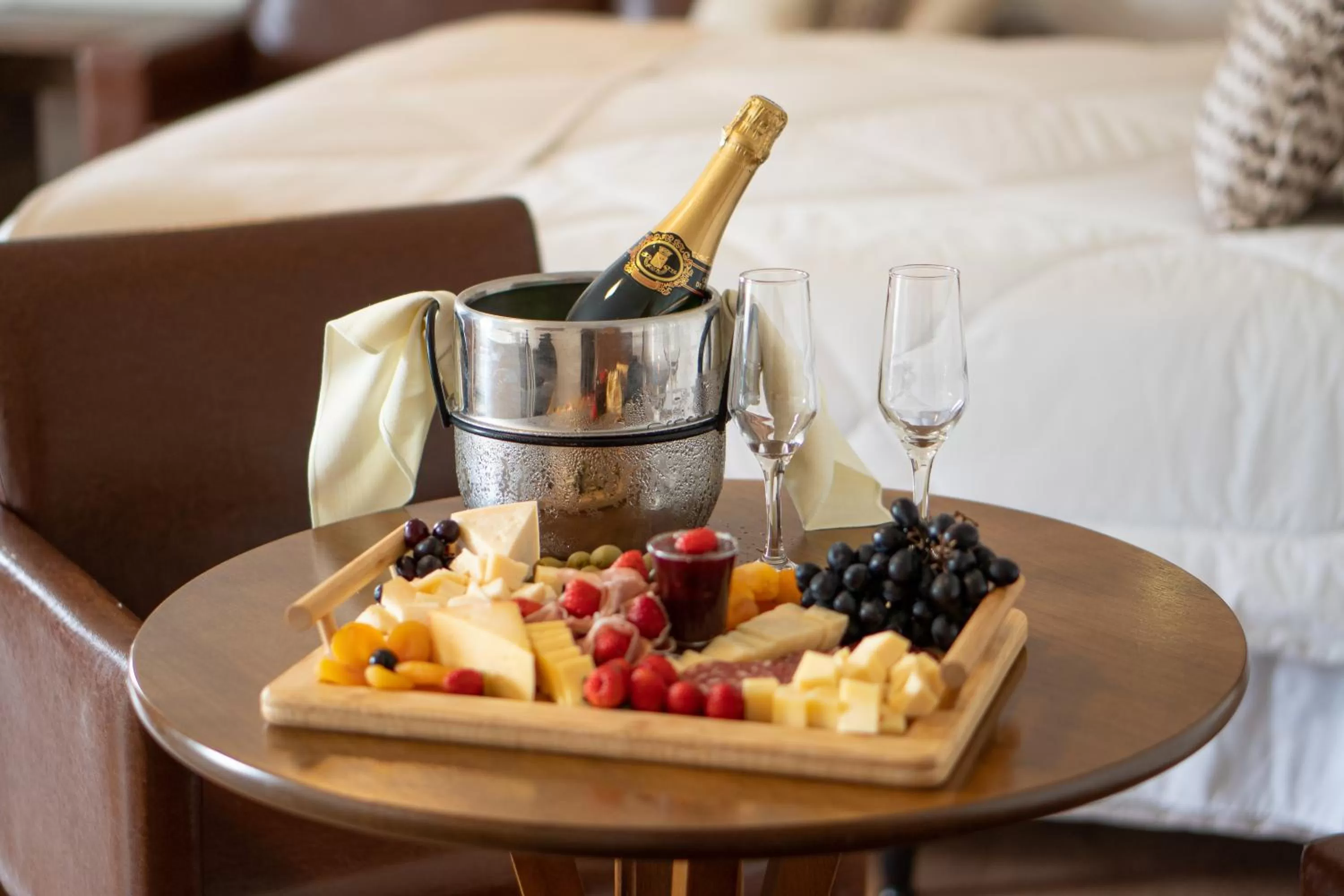 Hot Tub, Bed in Pousada Itália Moderna