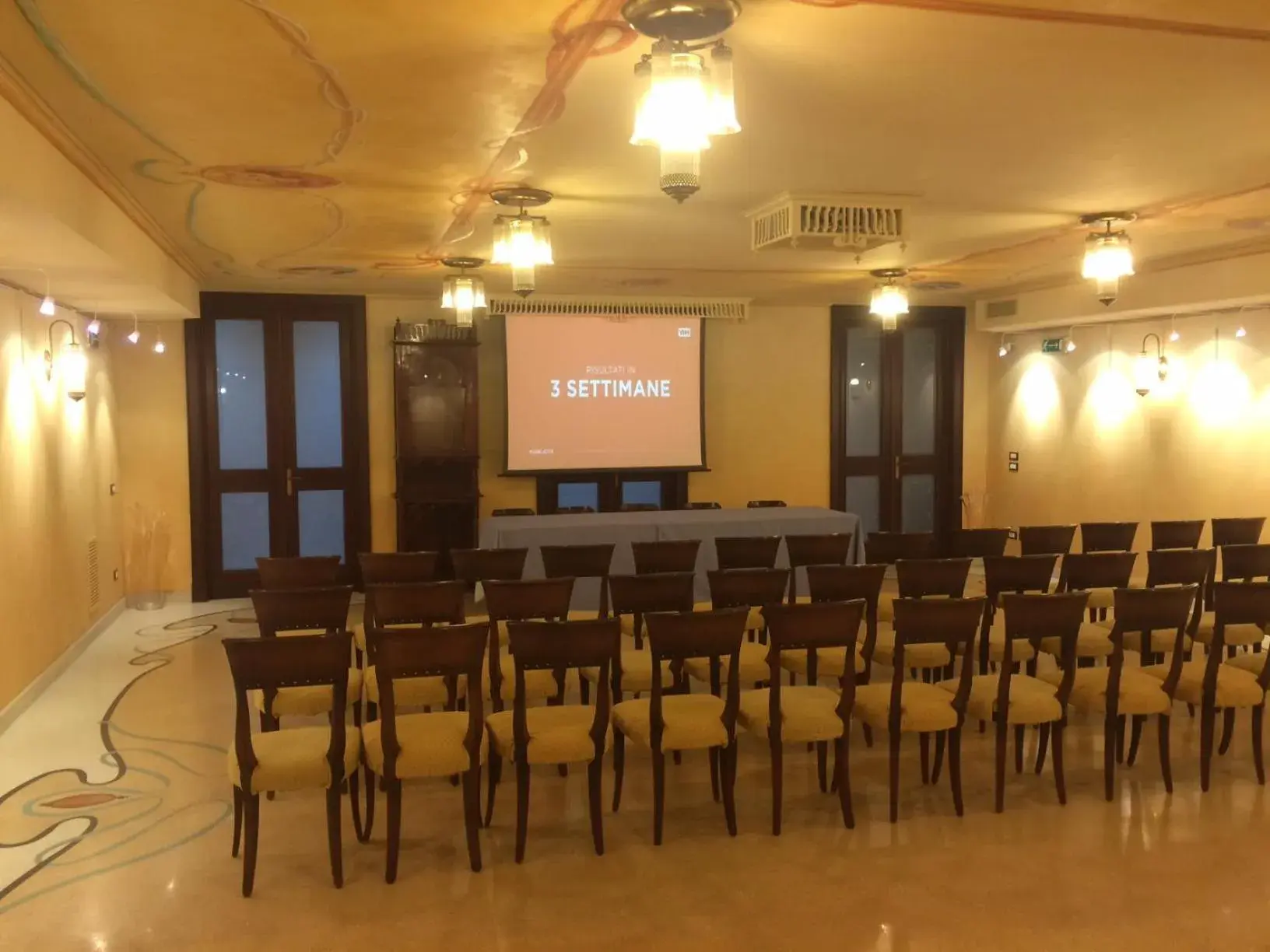 Meeting/conference room in Hotel Lugana Parco Al Lago
