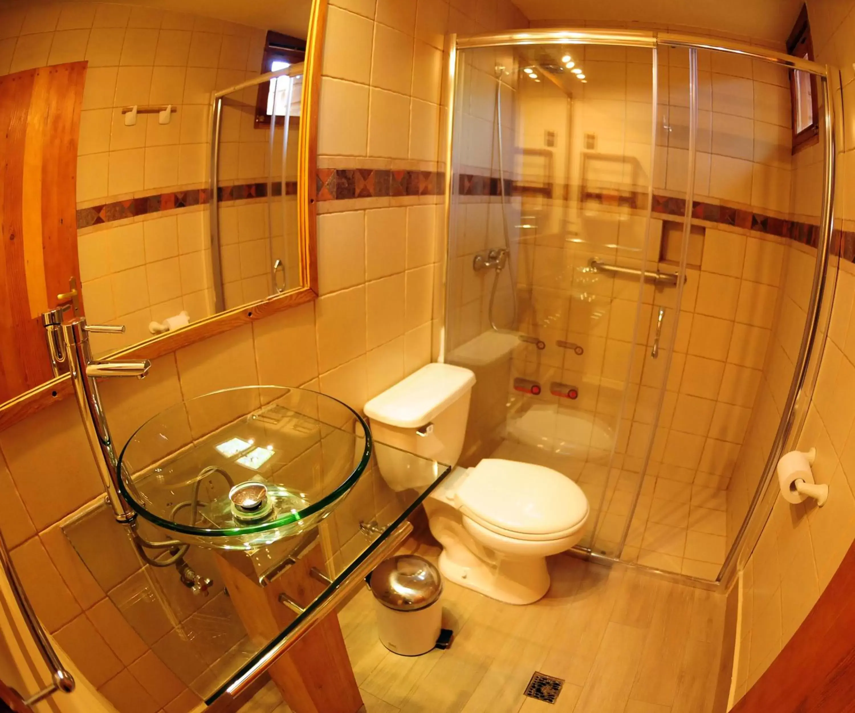 Toilet, Bathroom in Hotel Kimal