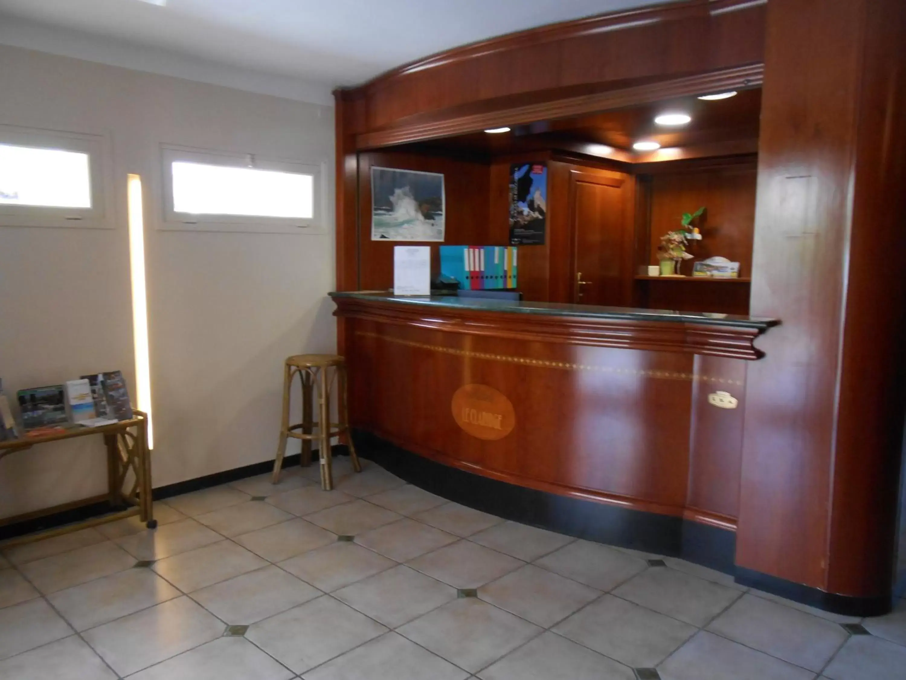 Lobby or reception, Lounge/Bar in Hôtel Le Claridge