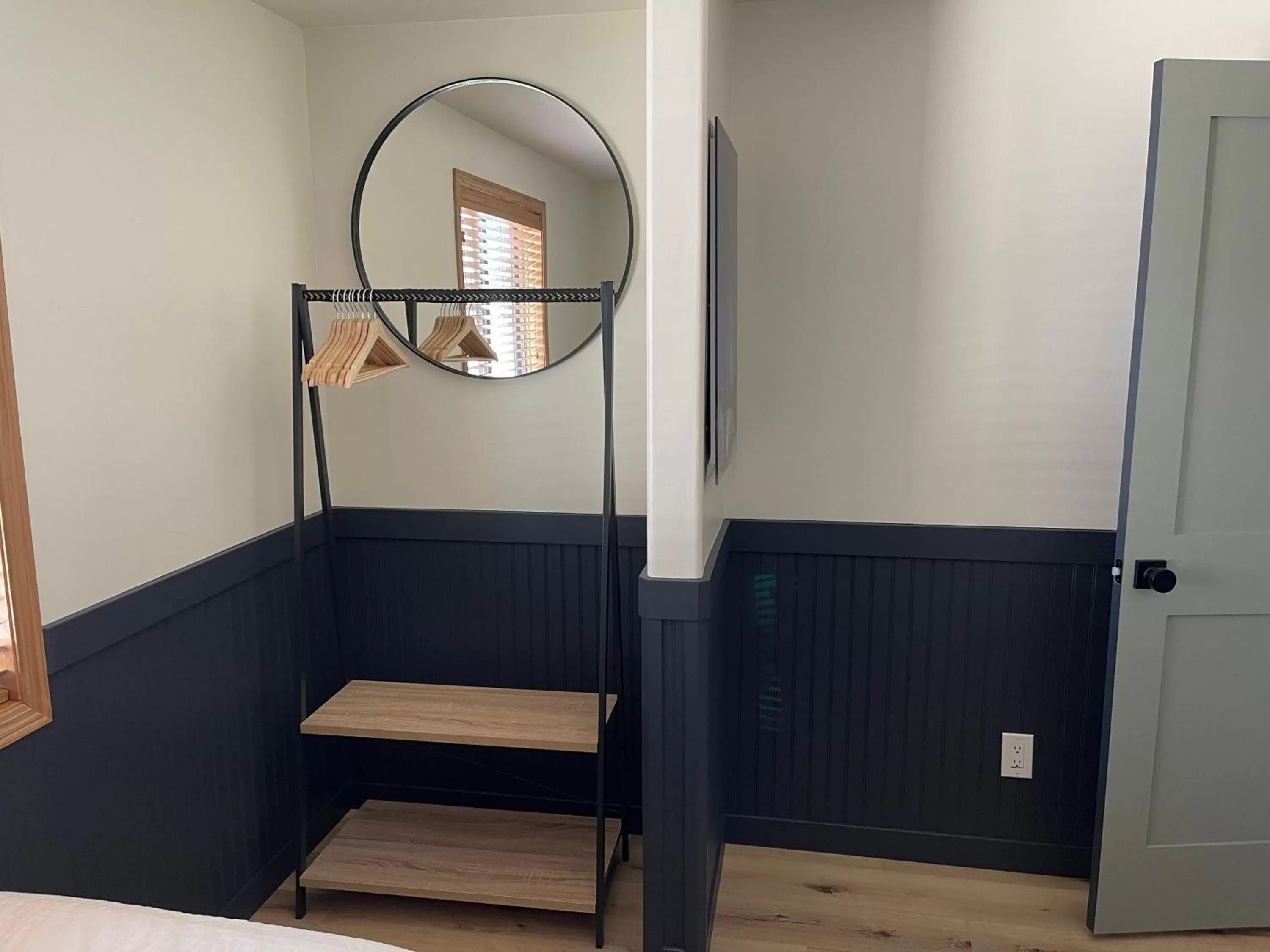 Bedroom in Pinedale Cozy Cabins