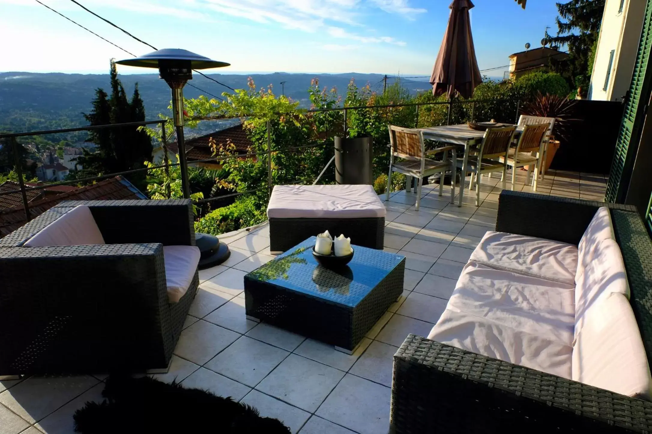 Patio, Seating Area in Skylark Bed & Breakfast