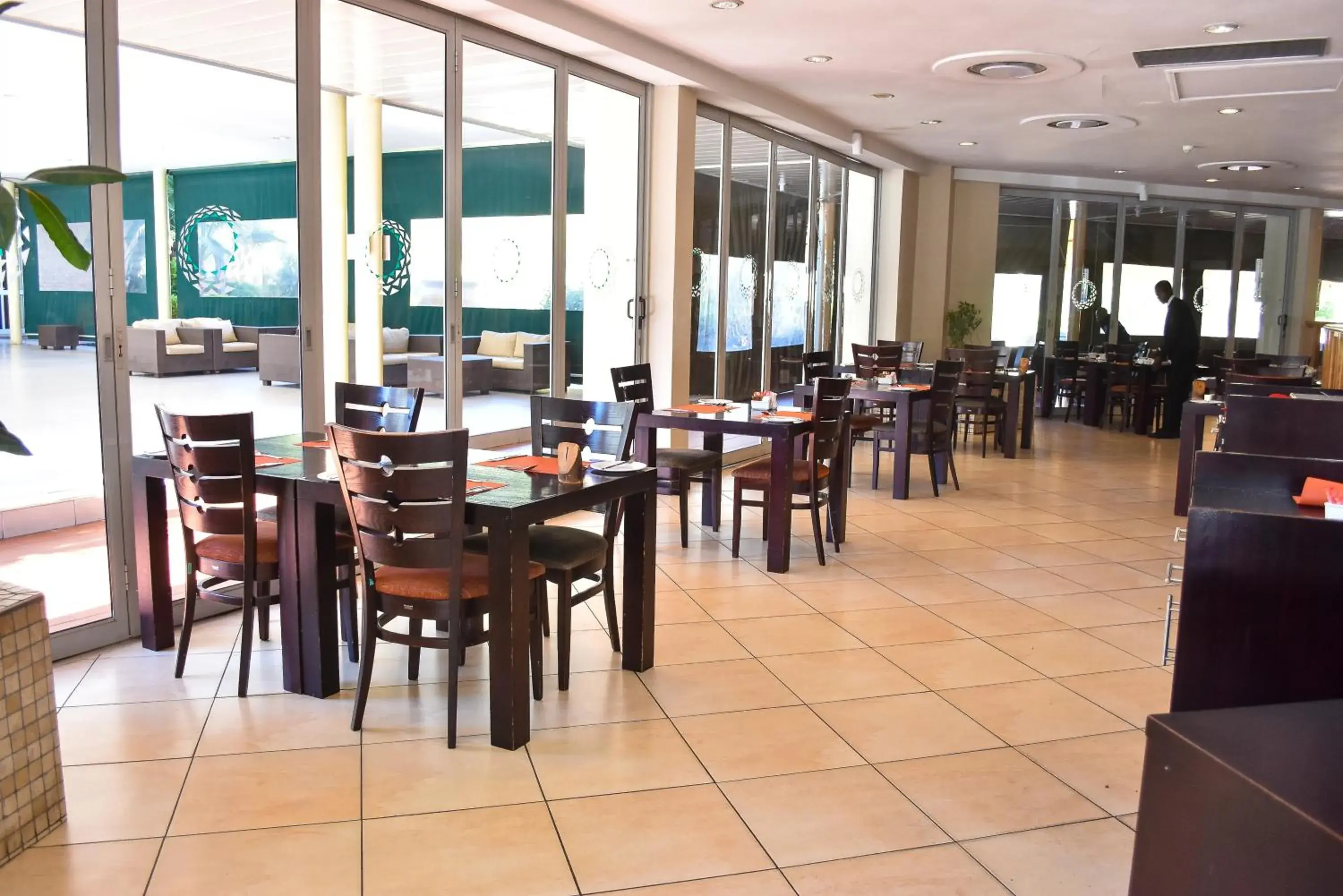 Restaurant/places to eat in Cresta Lodge Gaborone Restaurant/places to eat in Cresta Lodge Gaborone