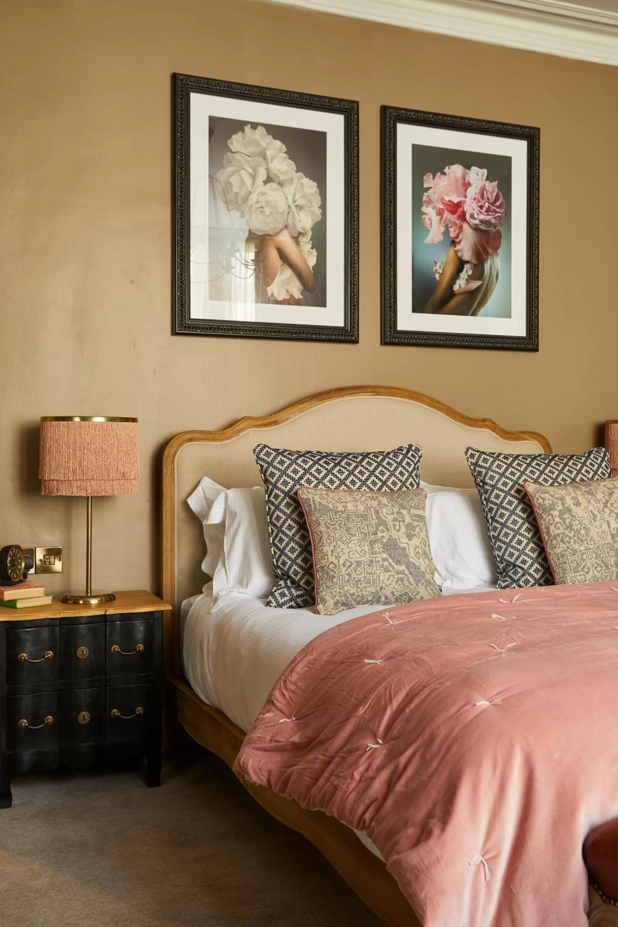 Bed in Broad Street Townhouse