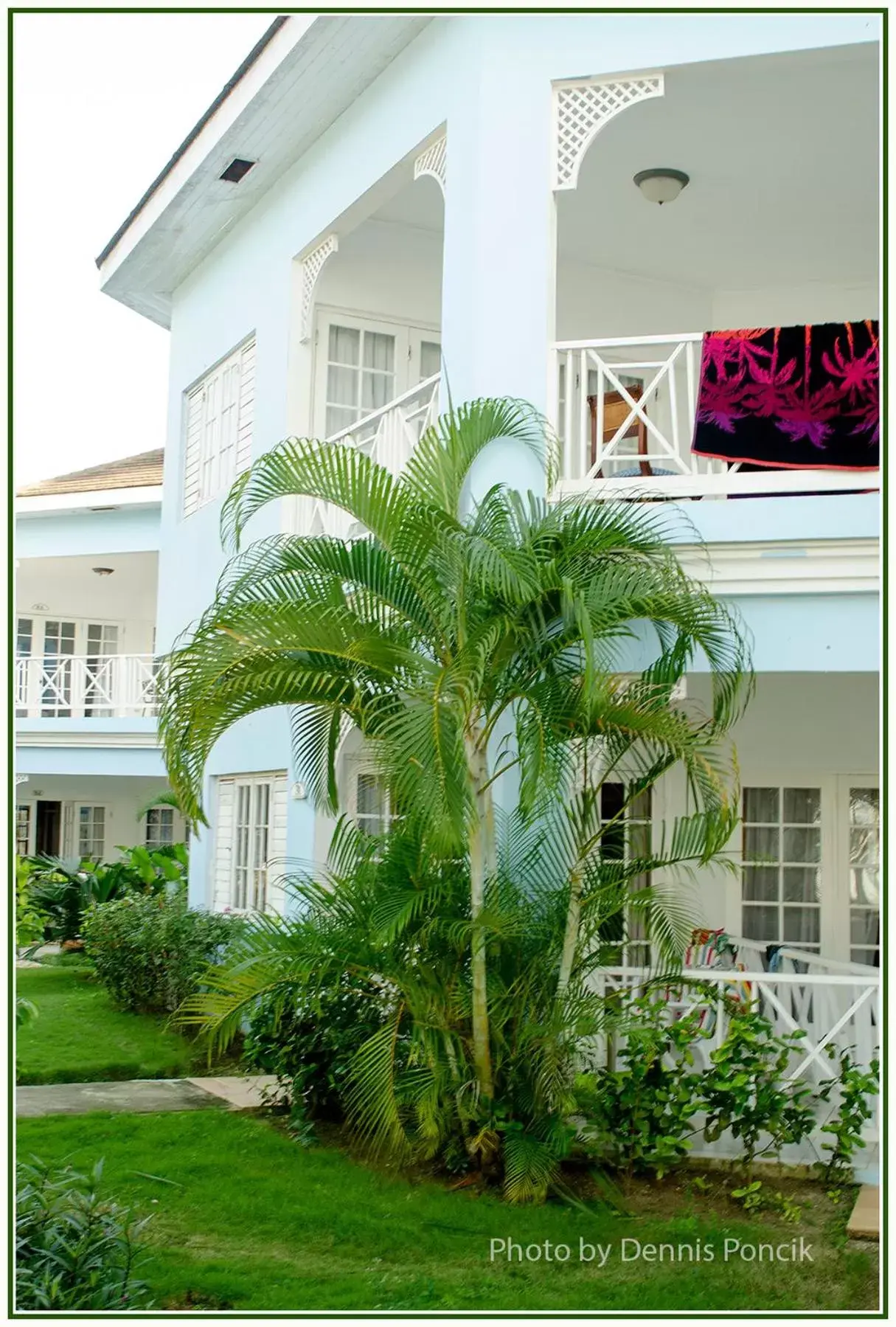 Property Building in Beachcomber Club Resort