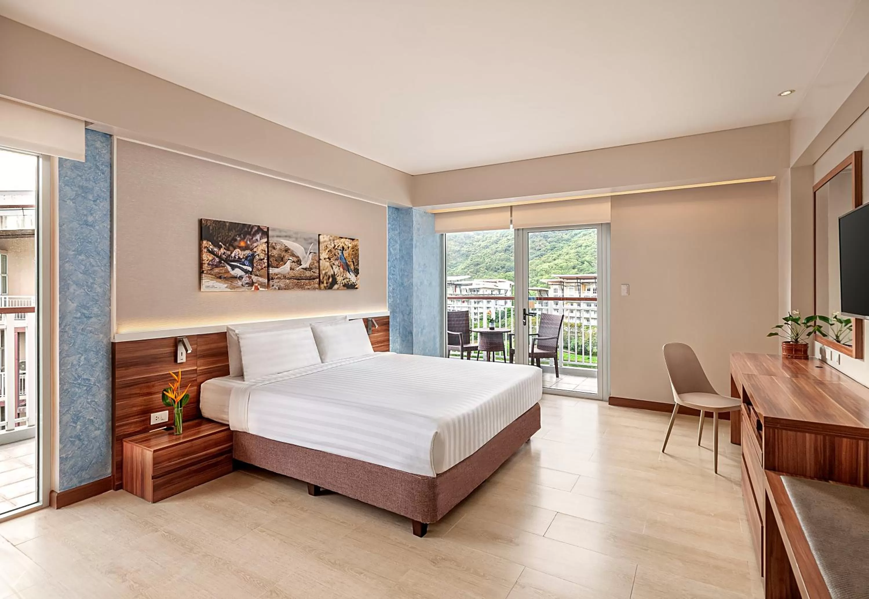 Bed in Pico Sands Hotel