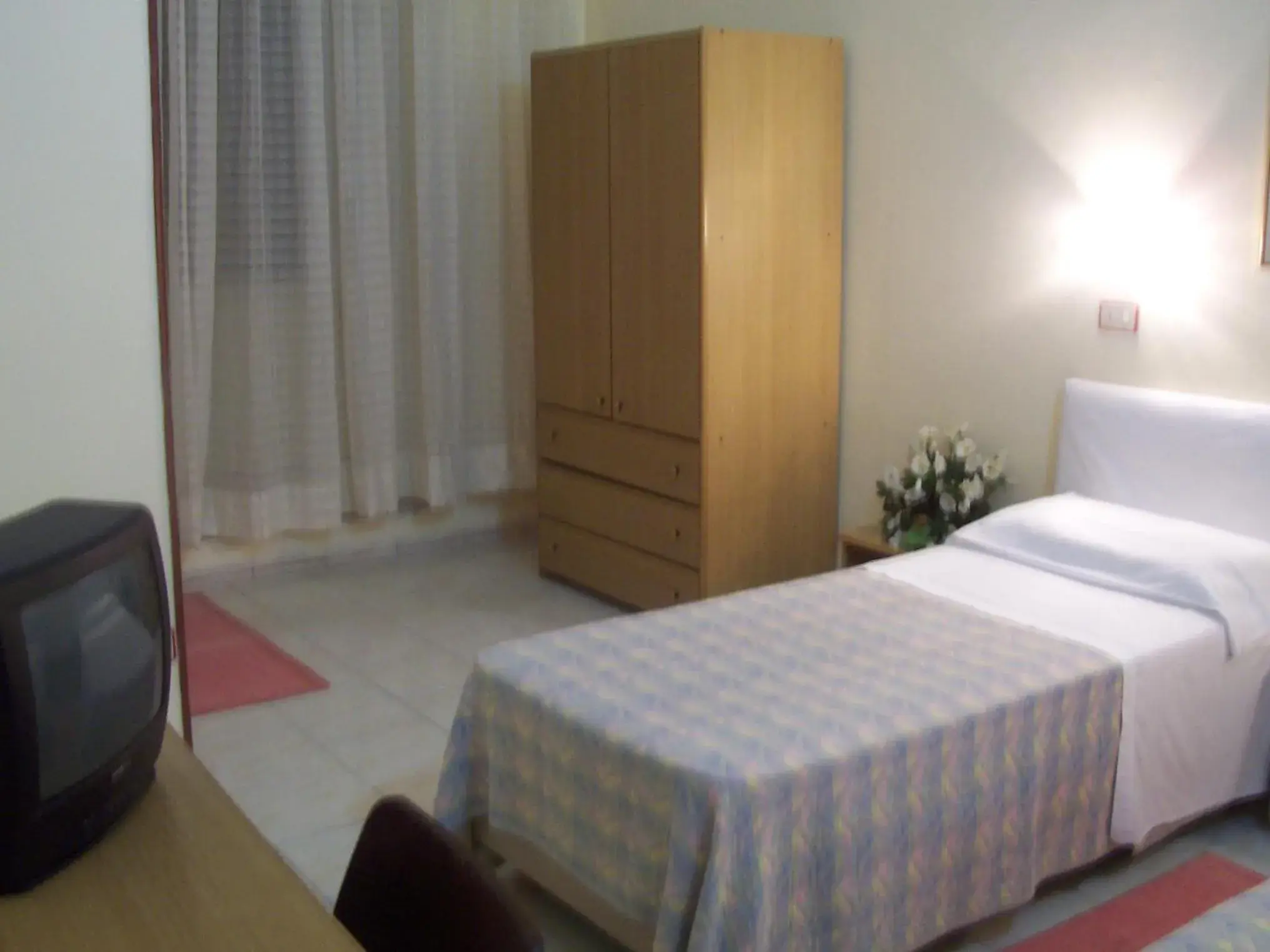 Bedroom, Bed in Hotel Pensione Romeo