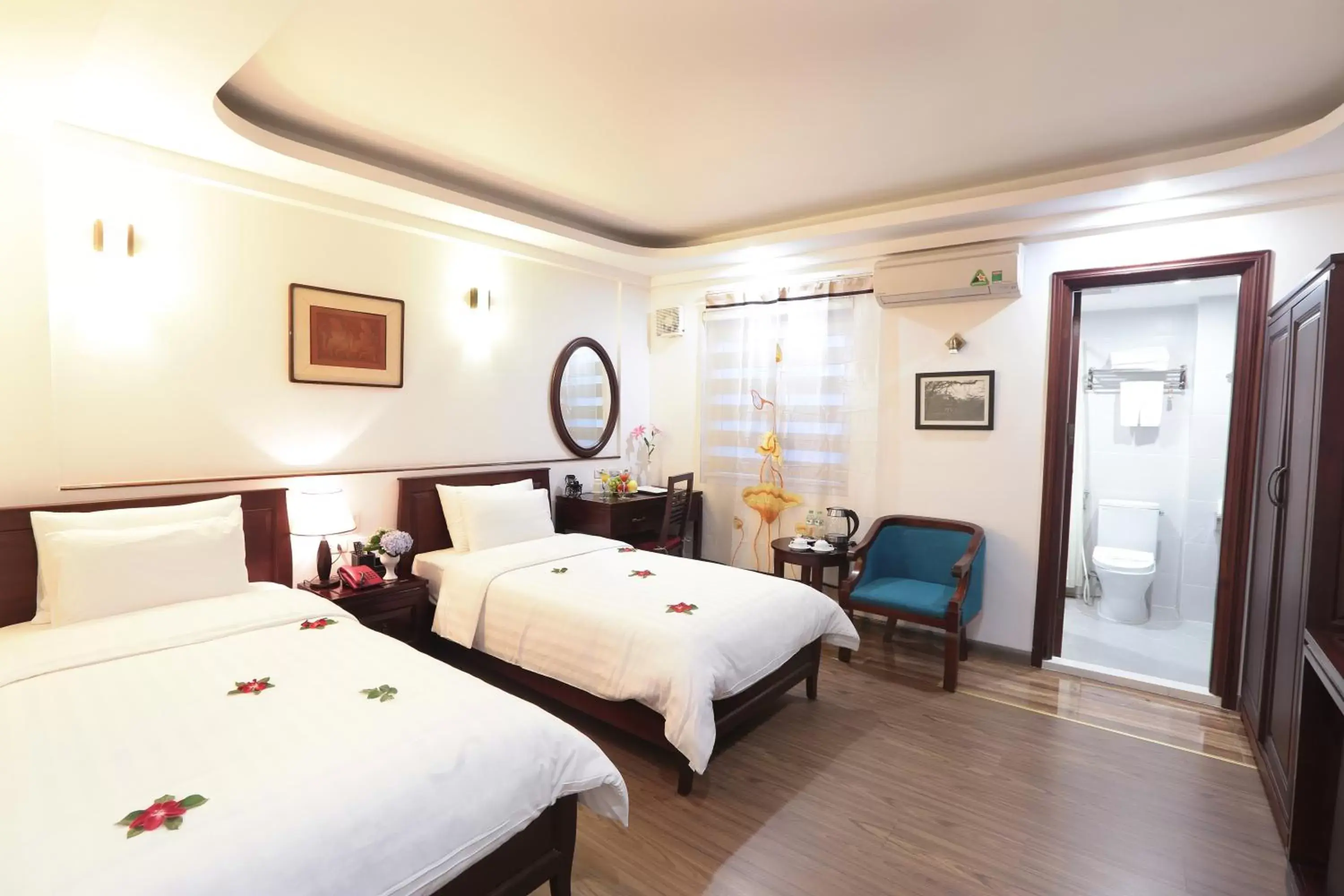 Bedroom, Bed in Hanoi Siva Luxury Hotel & Travel