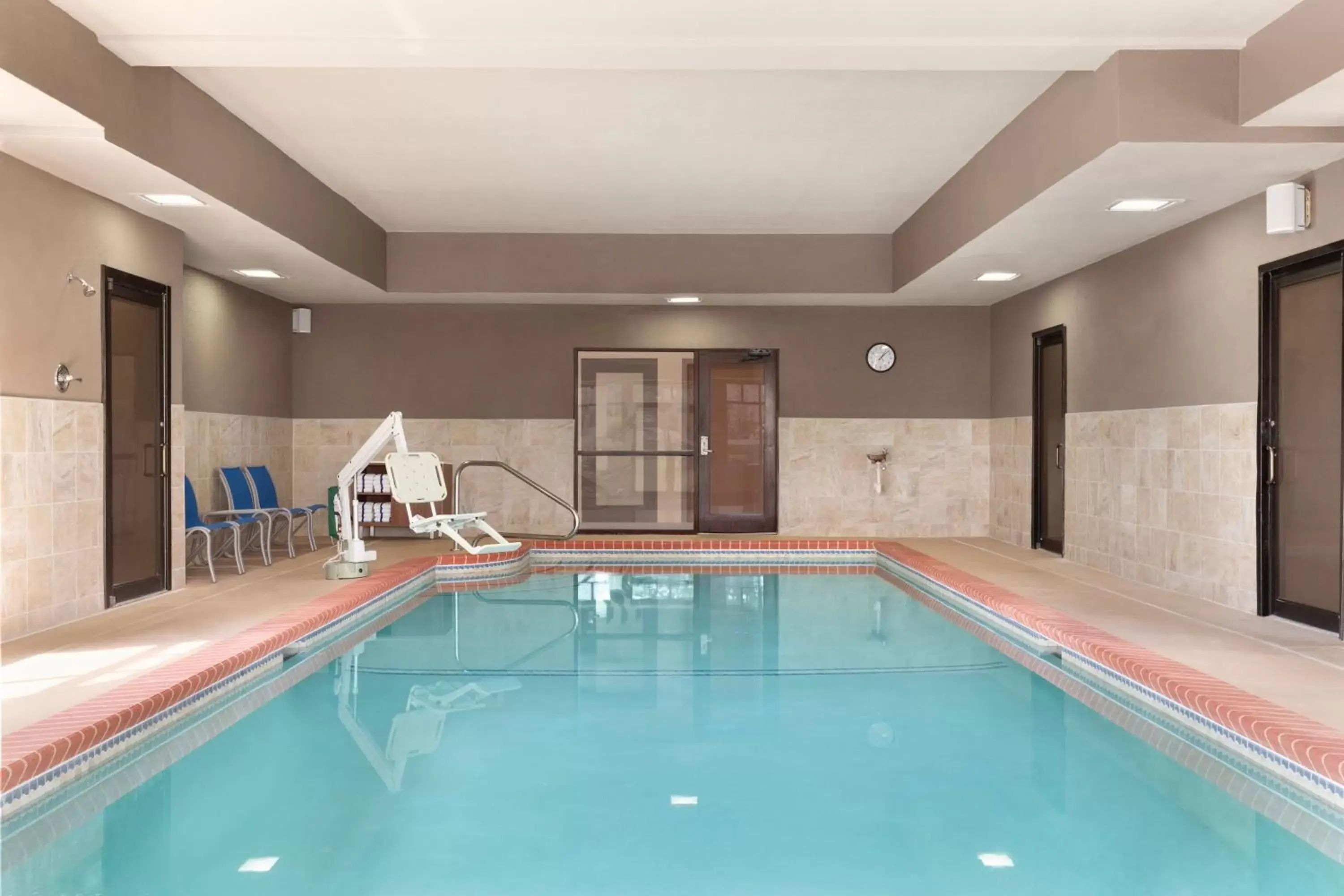 Swimming Pool in Holiday Inn Express Hotel & Suites Lavonia, an IHG Hotel