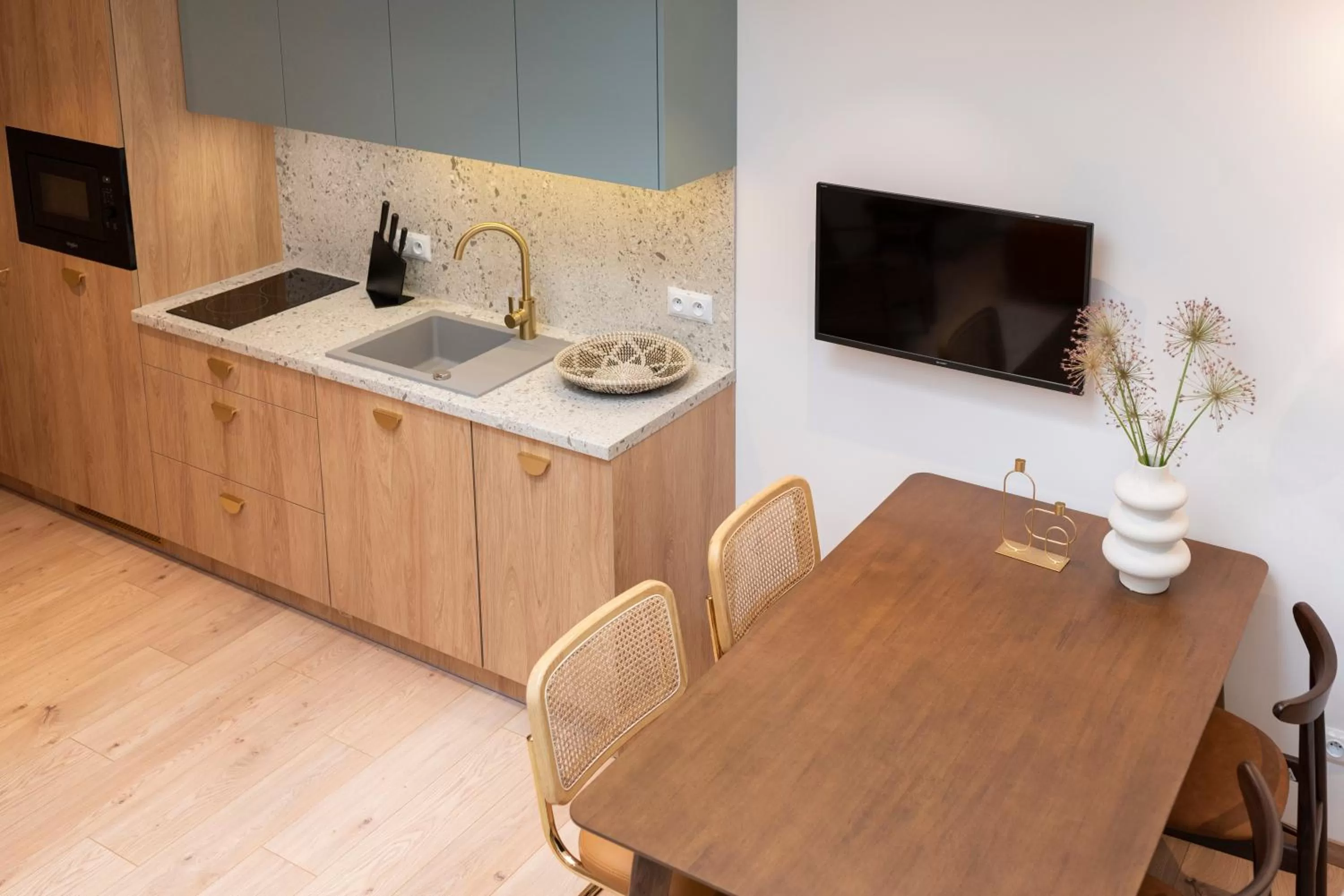 Kitchen or kitchenette in Monciak55 Sopot Apartments