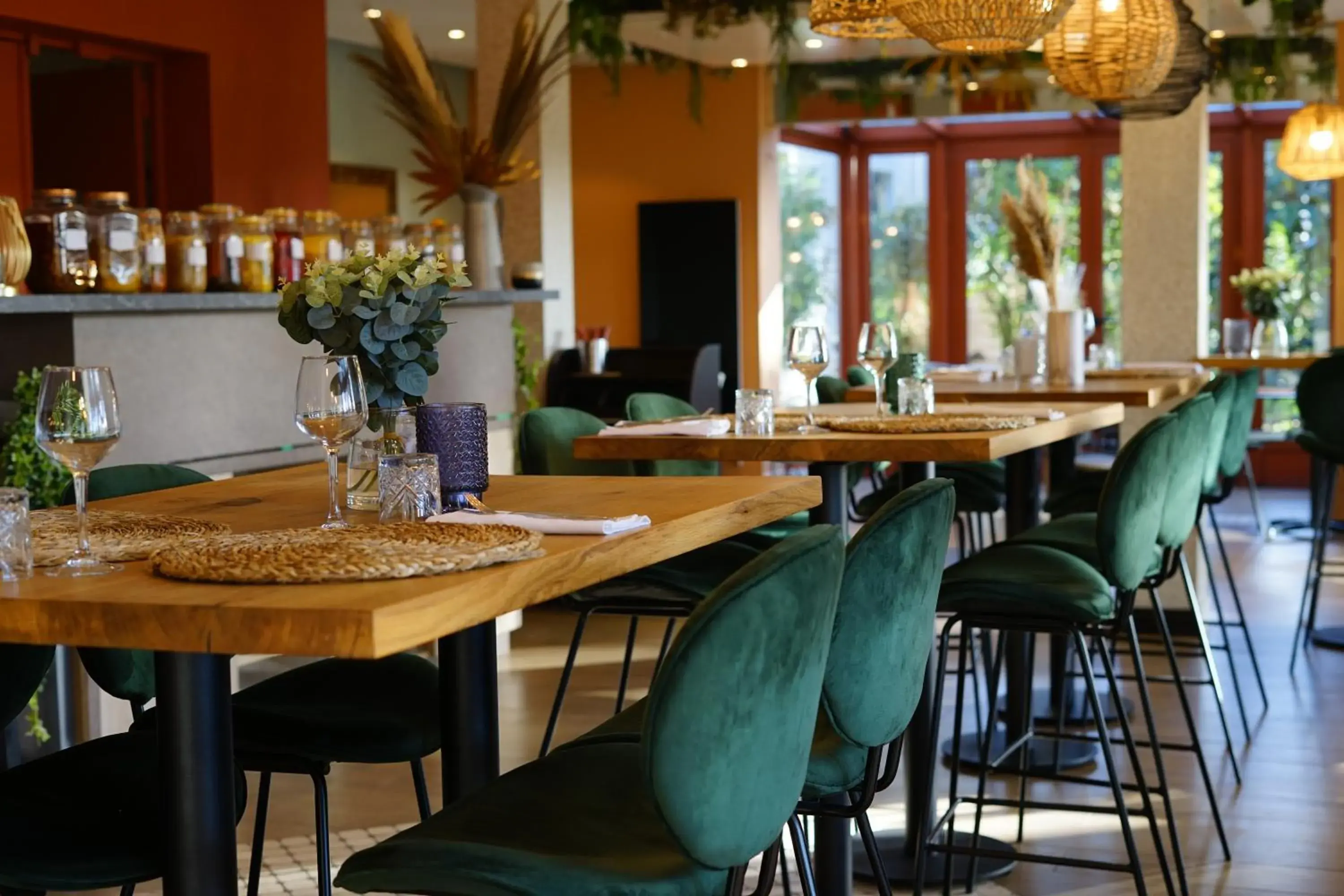 Restaurant/Places to Eat in Quintessia Resort et Spa