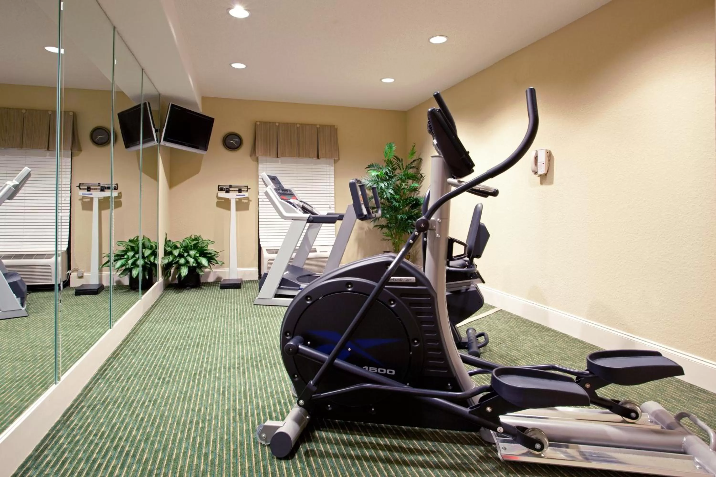 Fitness centre/facilities in Moncks Corner Inn
