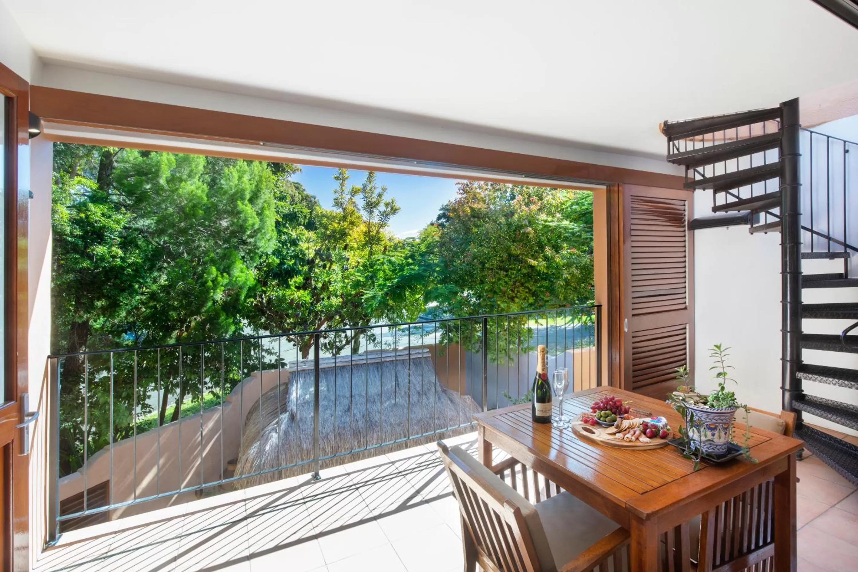 Balcony/Terrace in L'Auberge Noosa